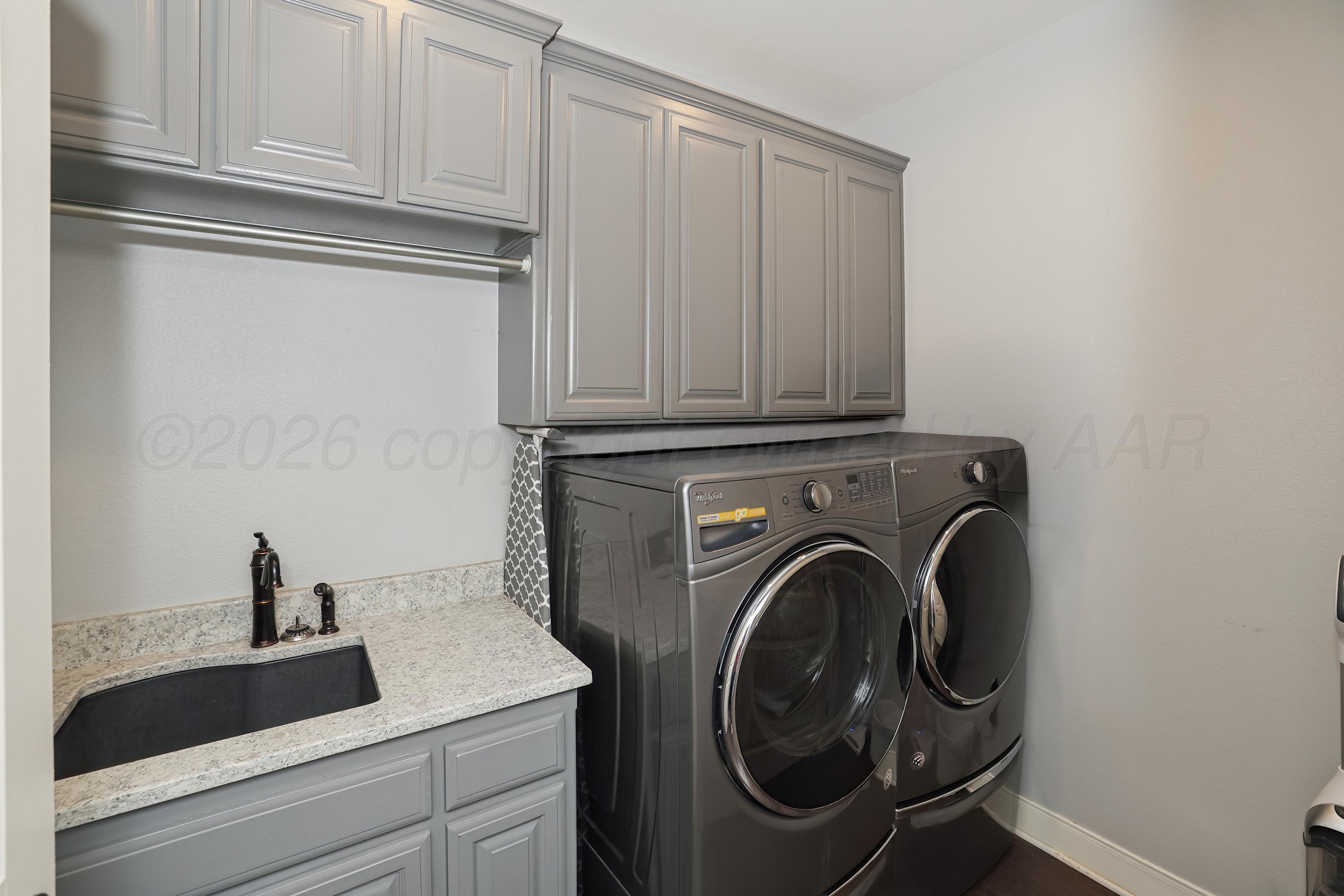 6901 Foxtail Pine Place Property Photo 37