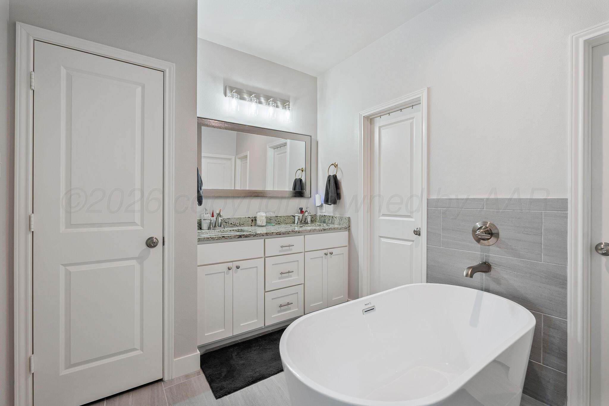 11700 Bushland Road Property Photo 22