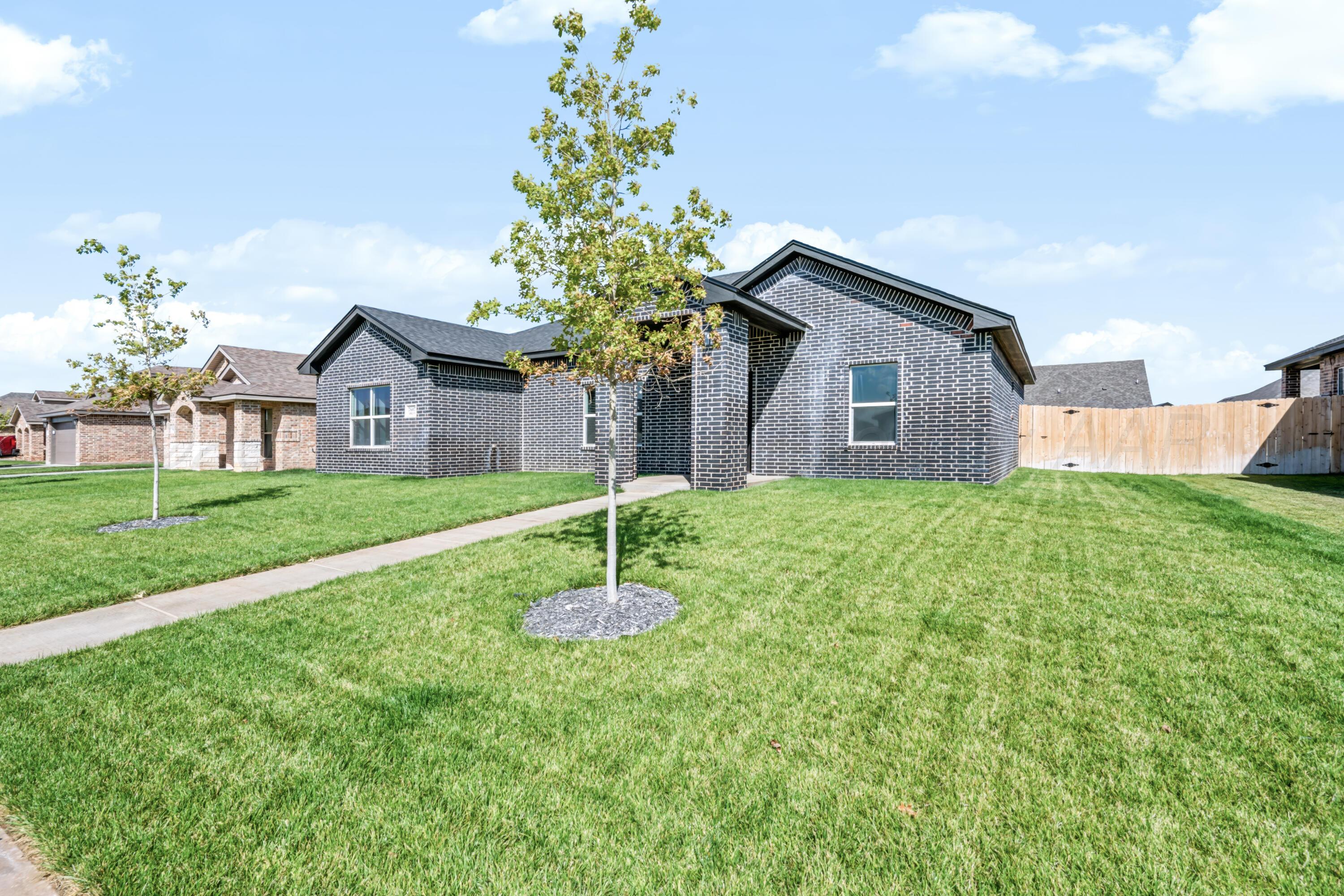 7607 Arlo Drive Property Photo 4