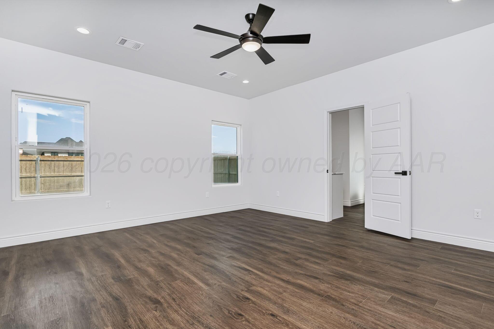 9408 Bethpage Avenue Property Photo 14