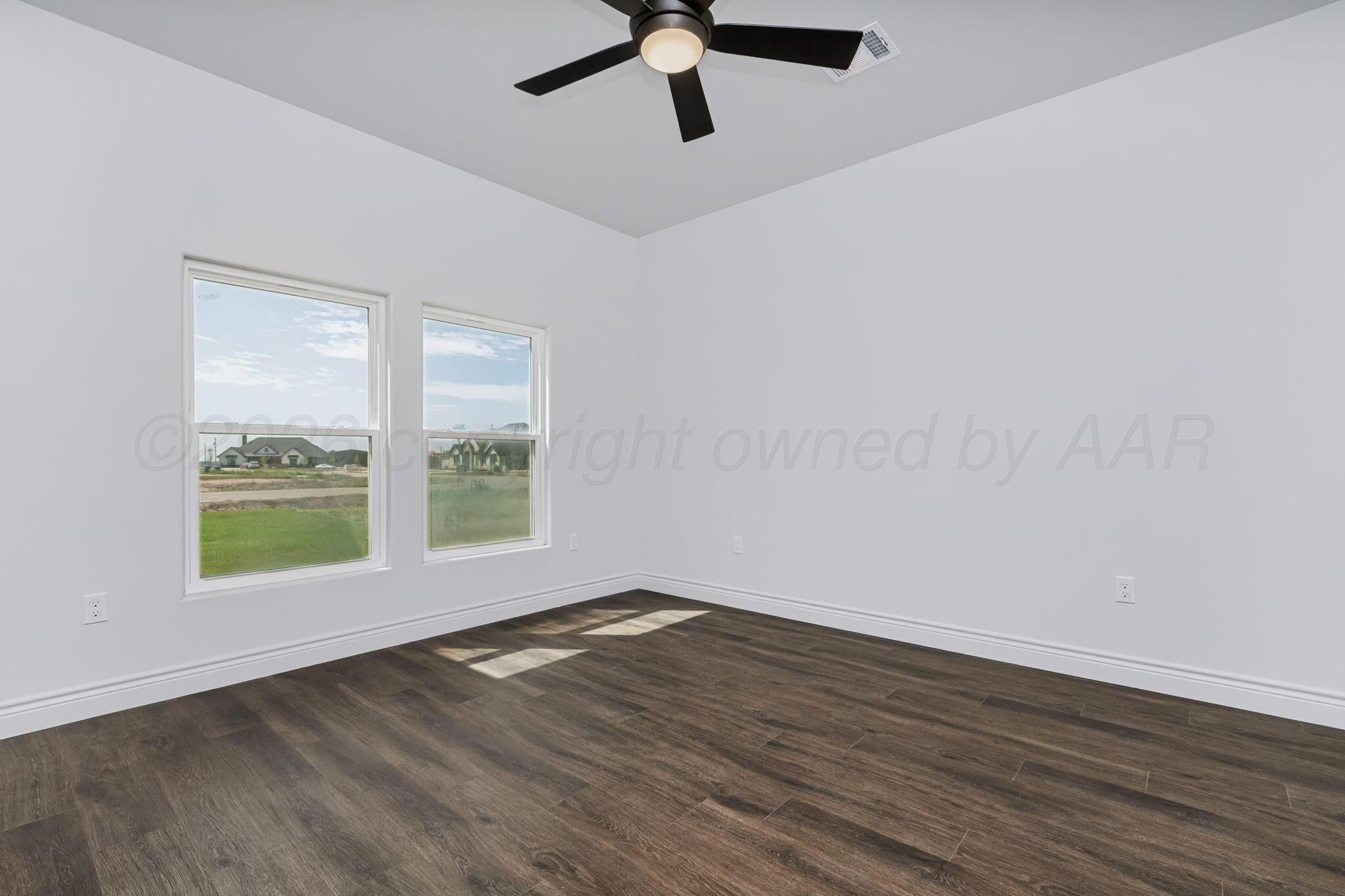 9408 Bethpage Avenue Property Photo 19