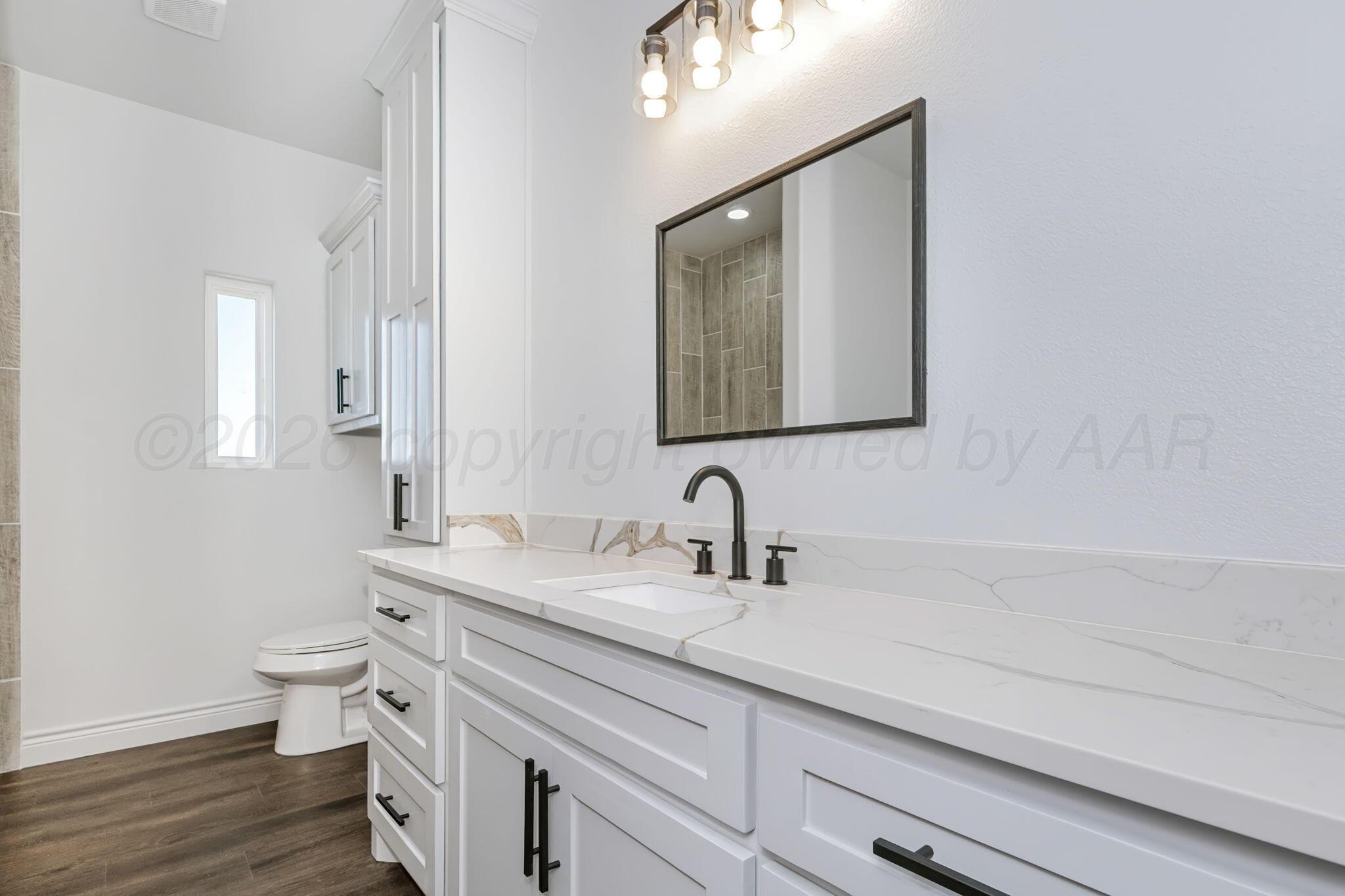 9408 Bethpage Avenue Property Photo 20