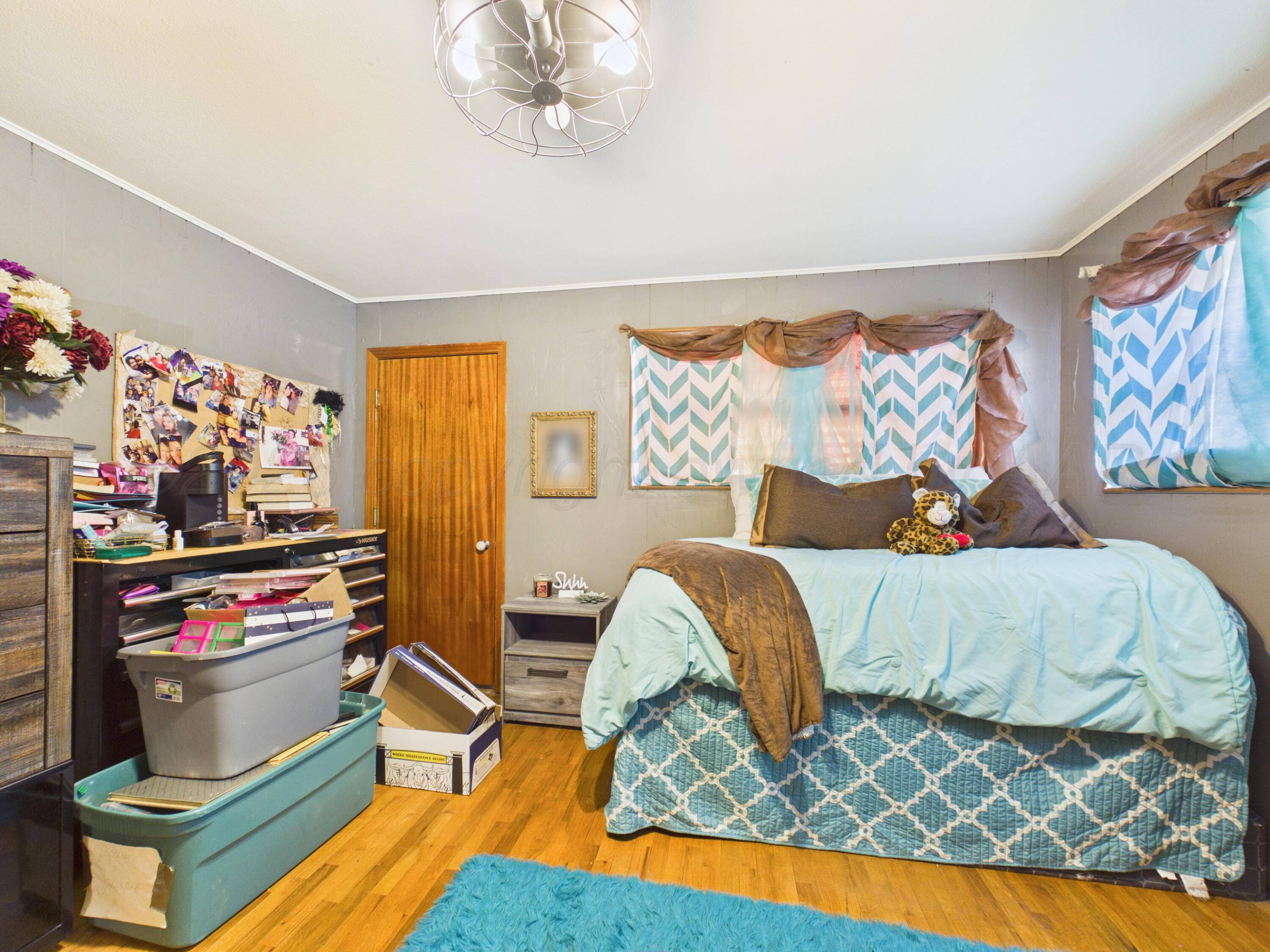 1704 N Christine Street Property Photo 15