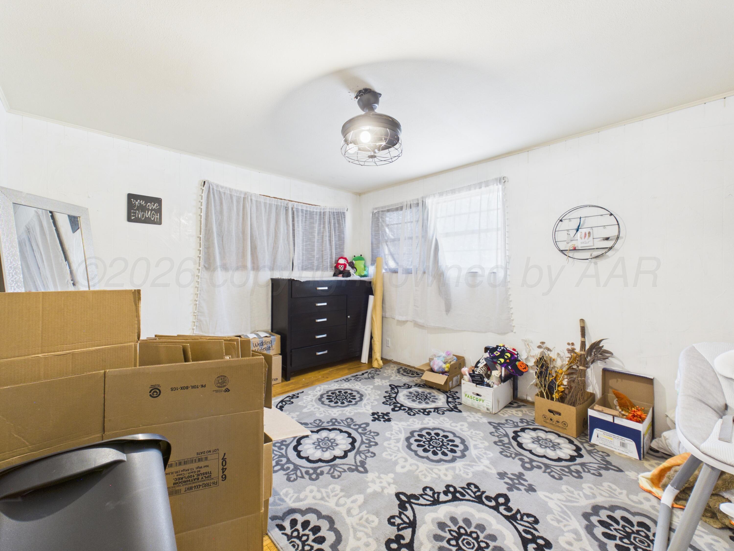 1704 N Christine Street Property Photo 23