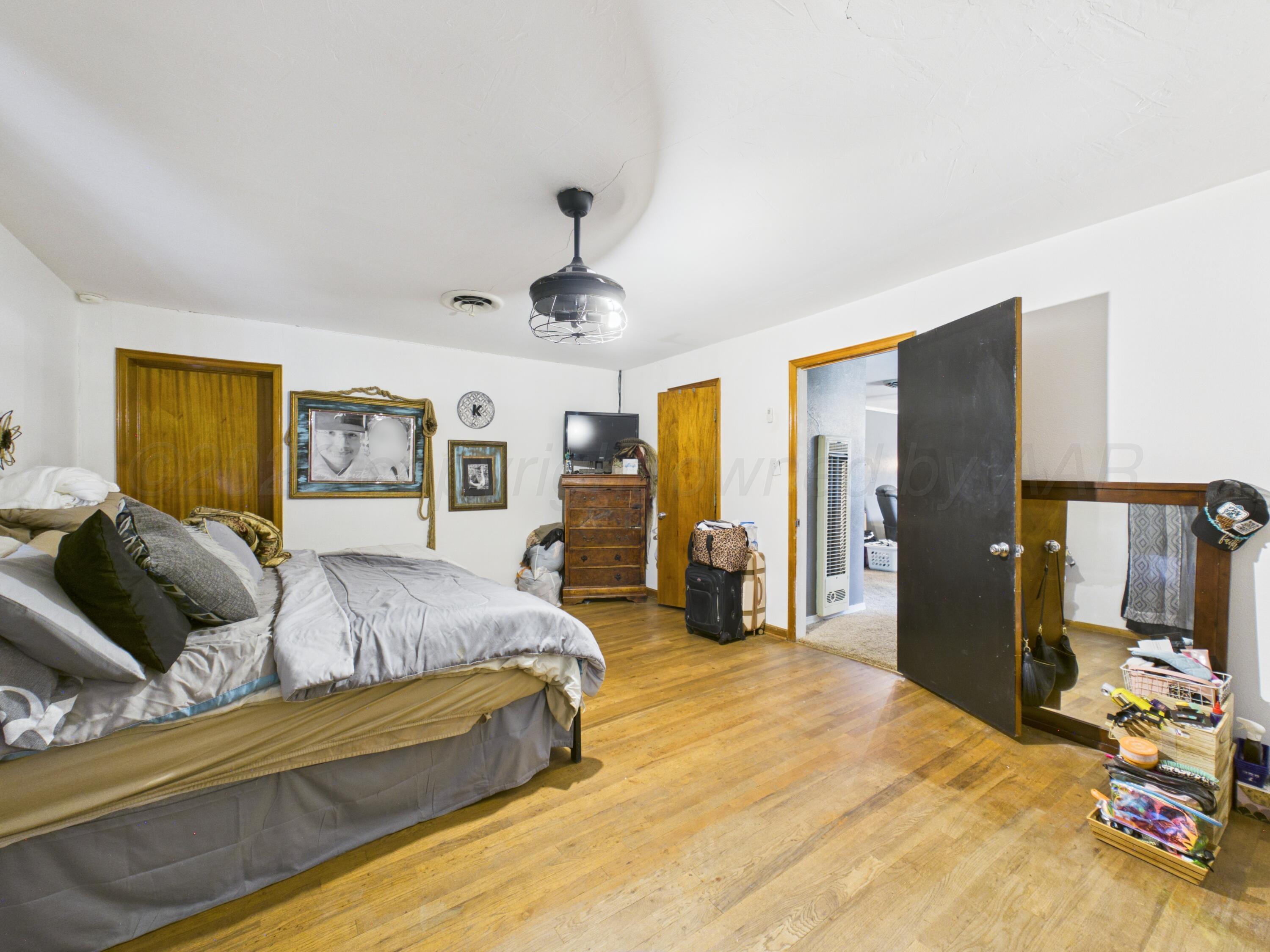 1704 N Christine Street Property Photo 30