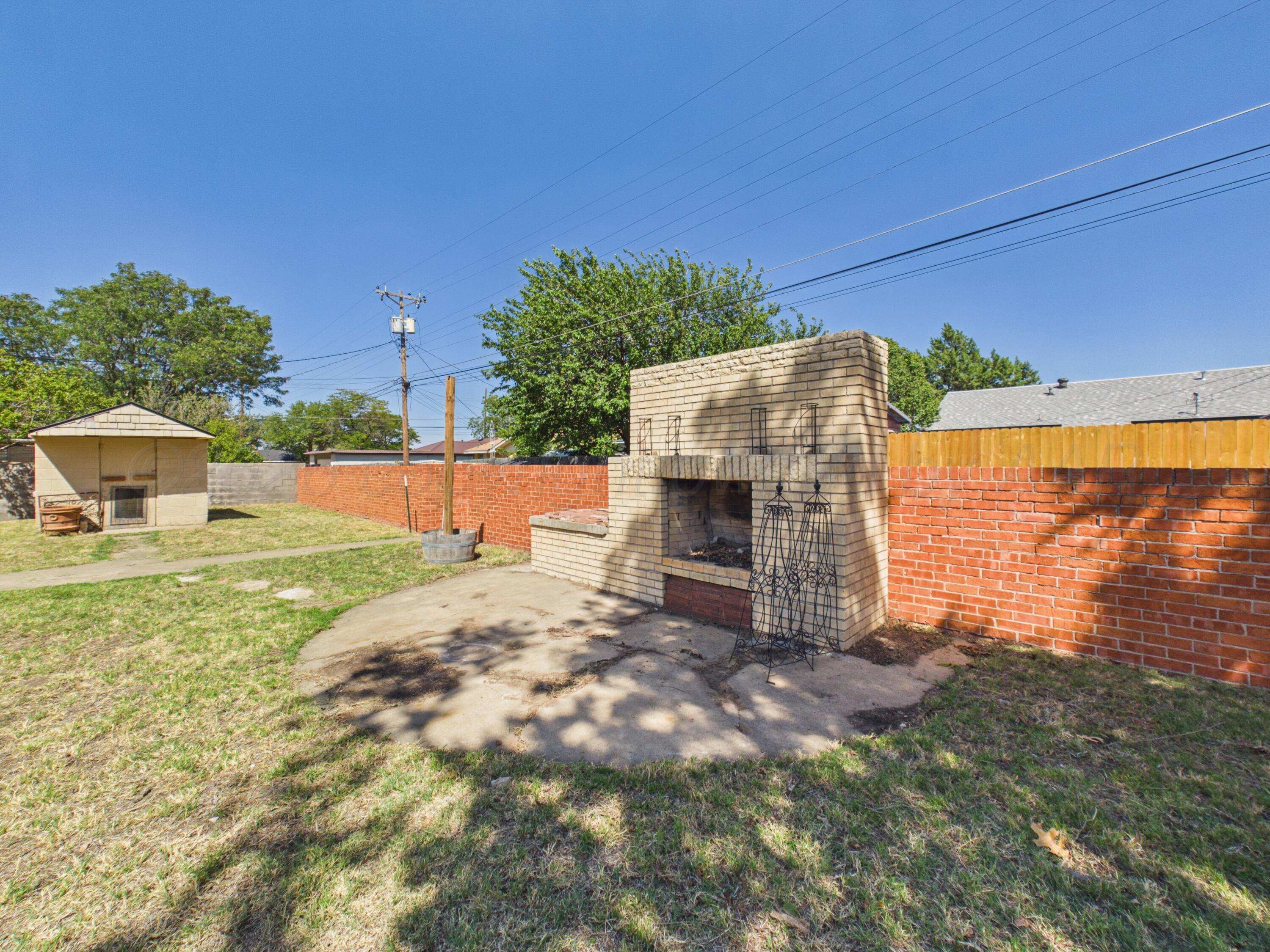 1704 N Christine Street Property Photo 40