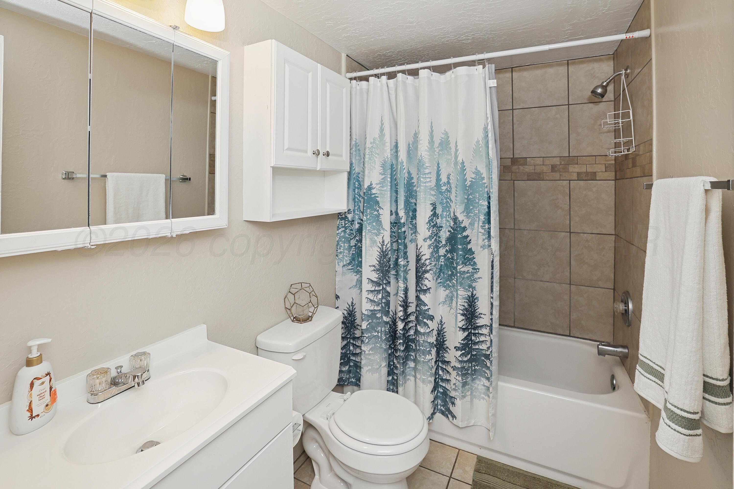 2701 20th Avenue Property Photo 9