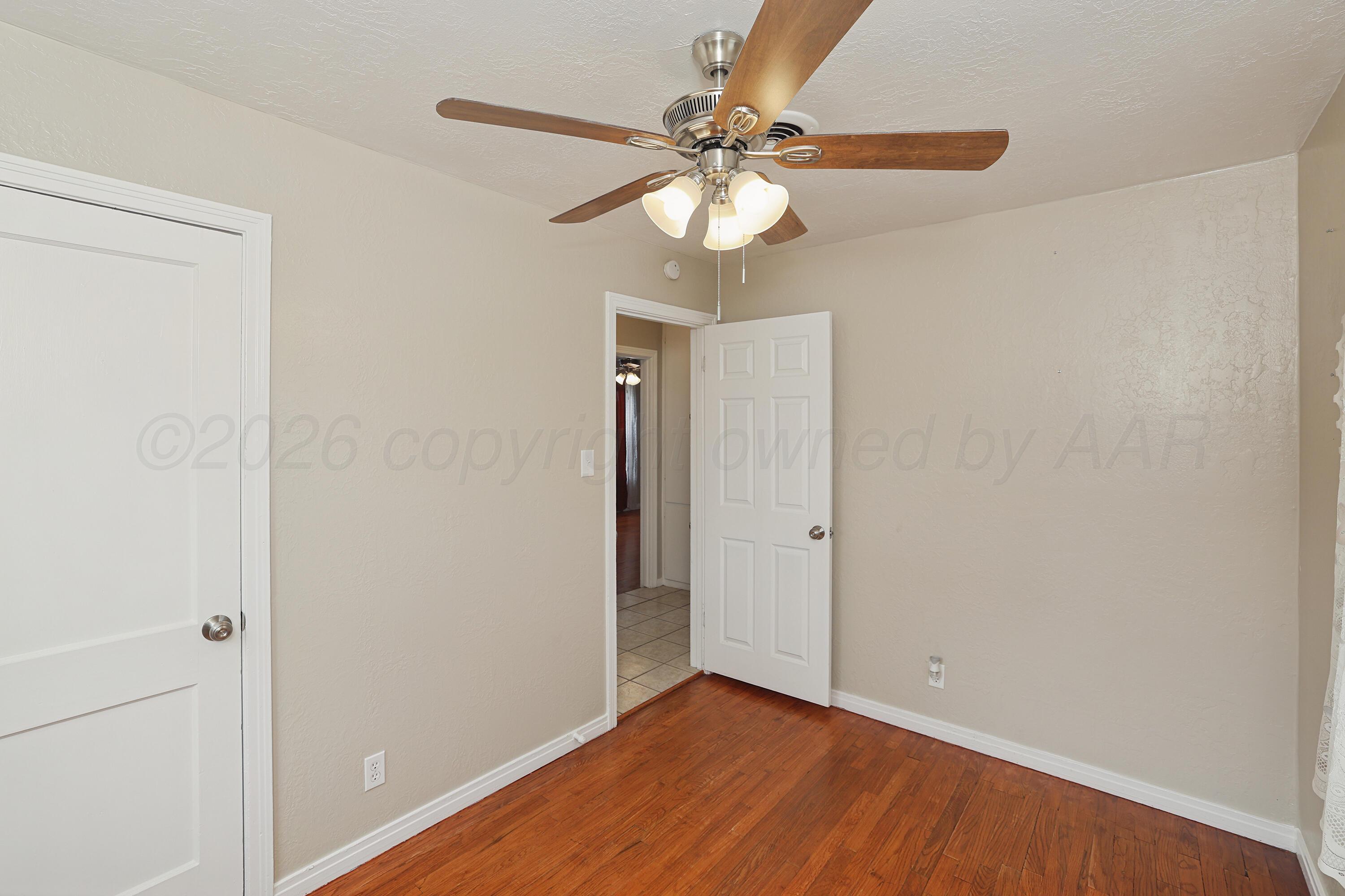 2701 20th Avenue Property Photo 13