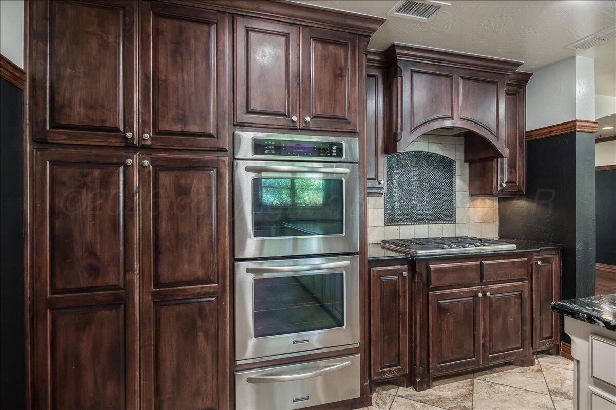 519 S Shore Drive Property Photo 15