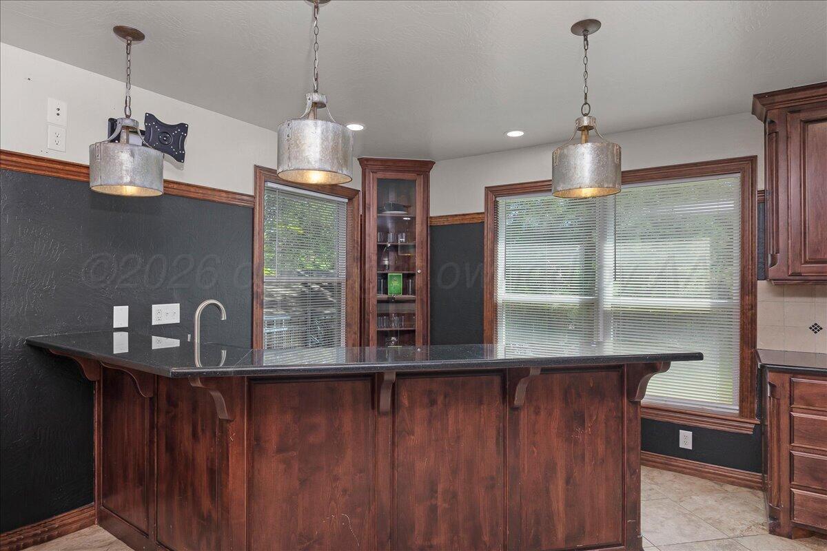 519 S Shore Drive Property Photo 17