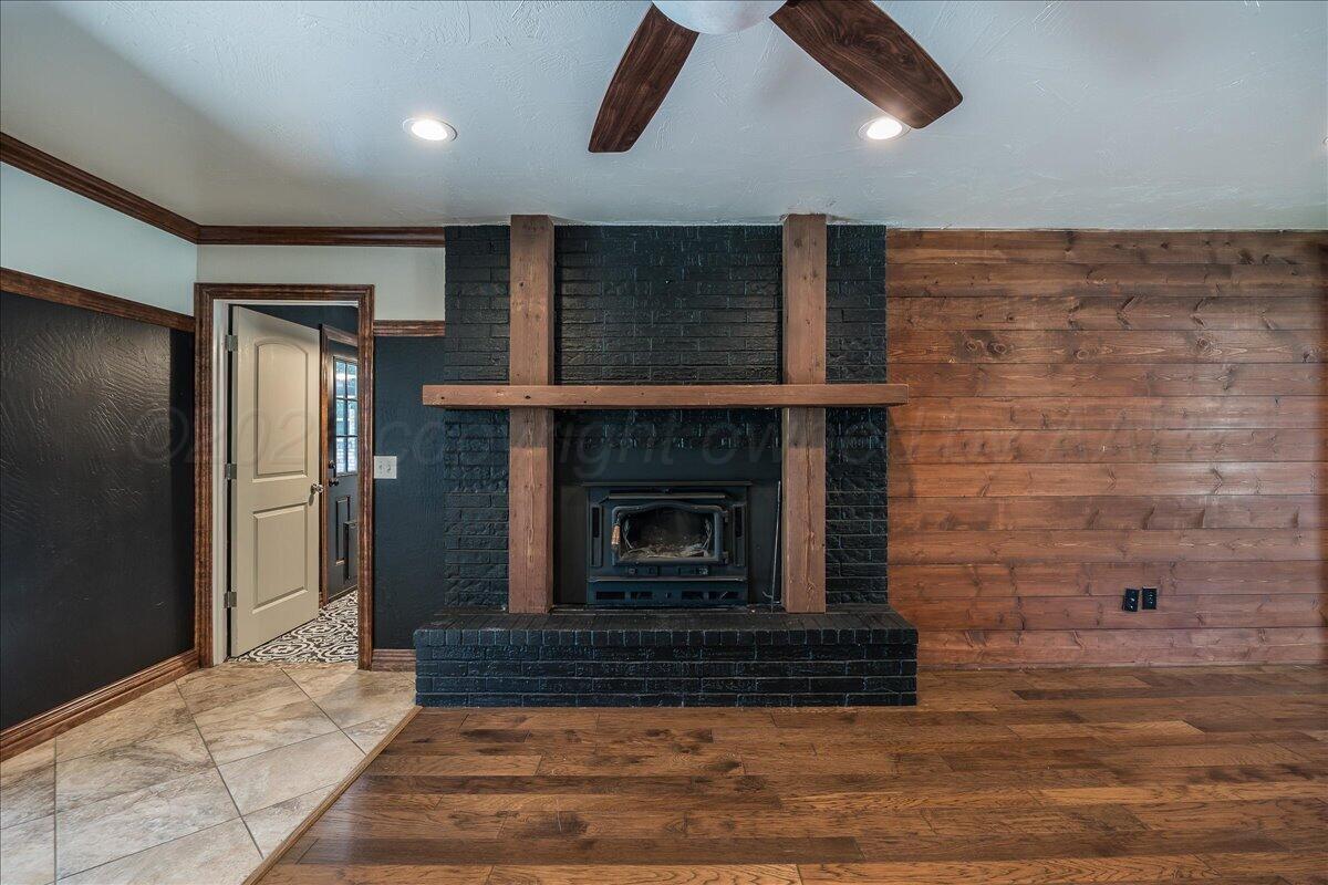 519 S Shore Drive Property Photo 21