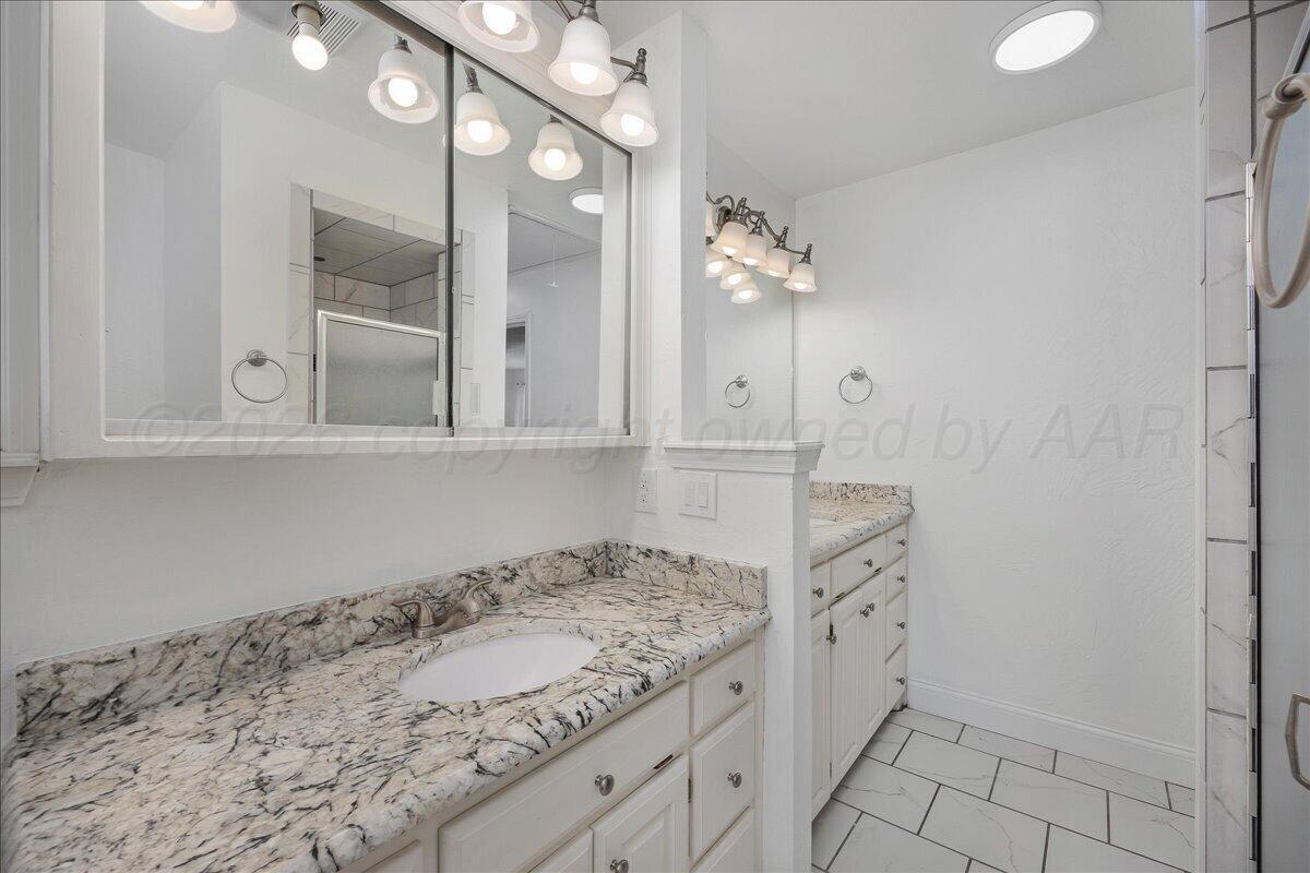 519 S Shore Drive Property Photo 29