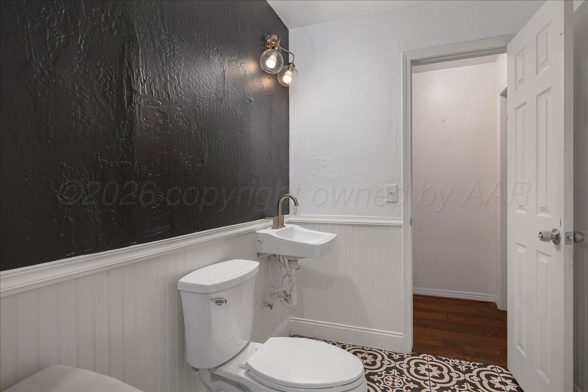 519 S Shore Drive Property Photo 36