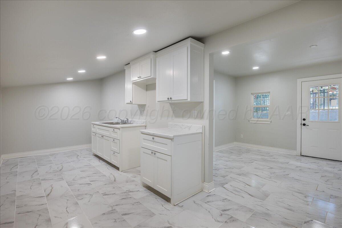 519 S Shore Drive Property Photo 41