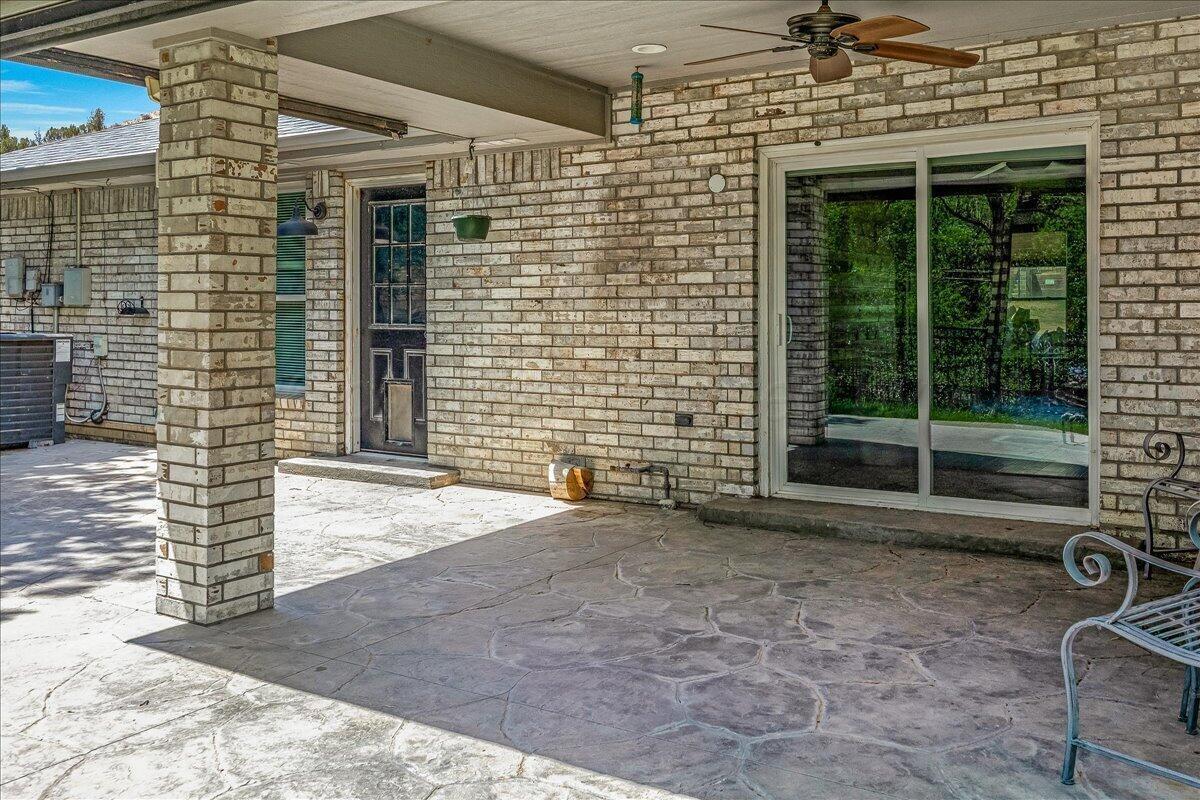 519 S Shore Drive Property Photo 44