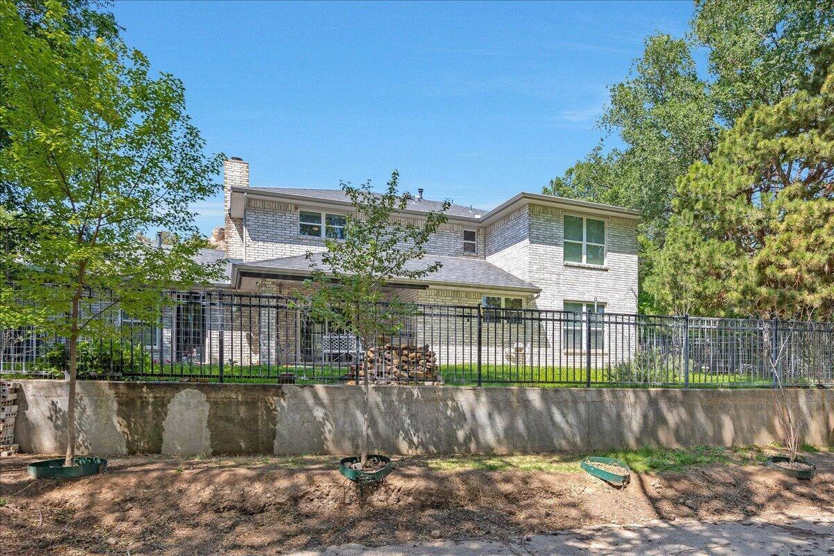 519 S Shore Drive Property Photo 46