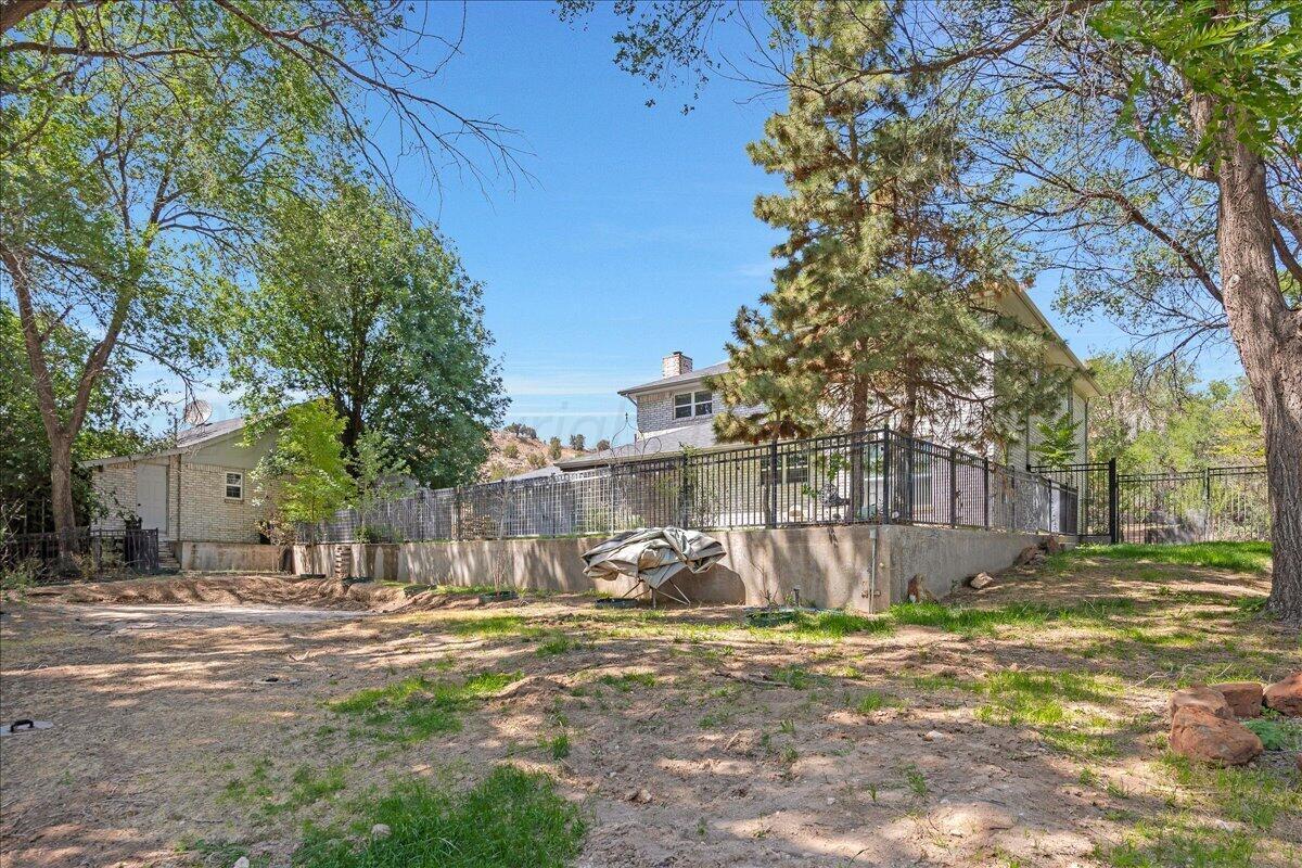 519 S Shore Drive Property Photo 47