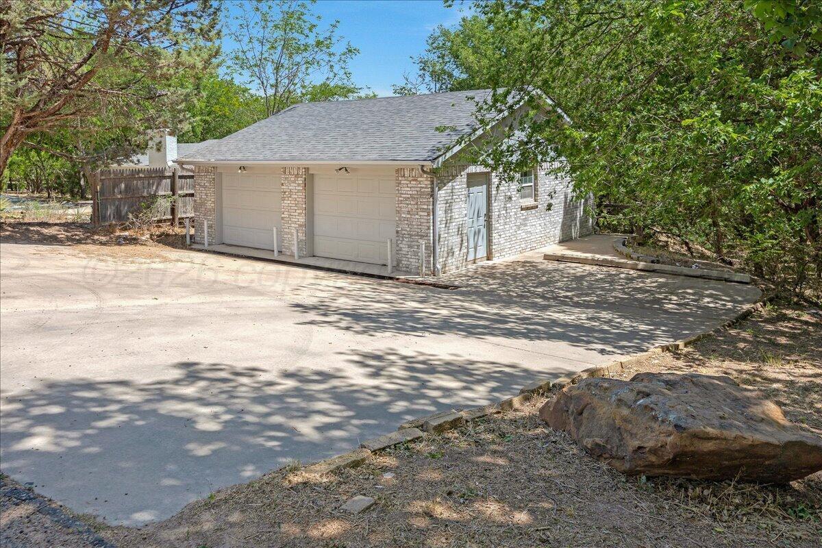 519 S Shore Drive Property Photo 52