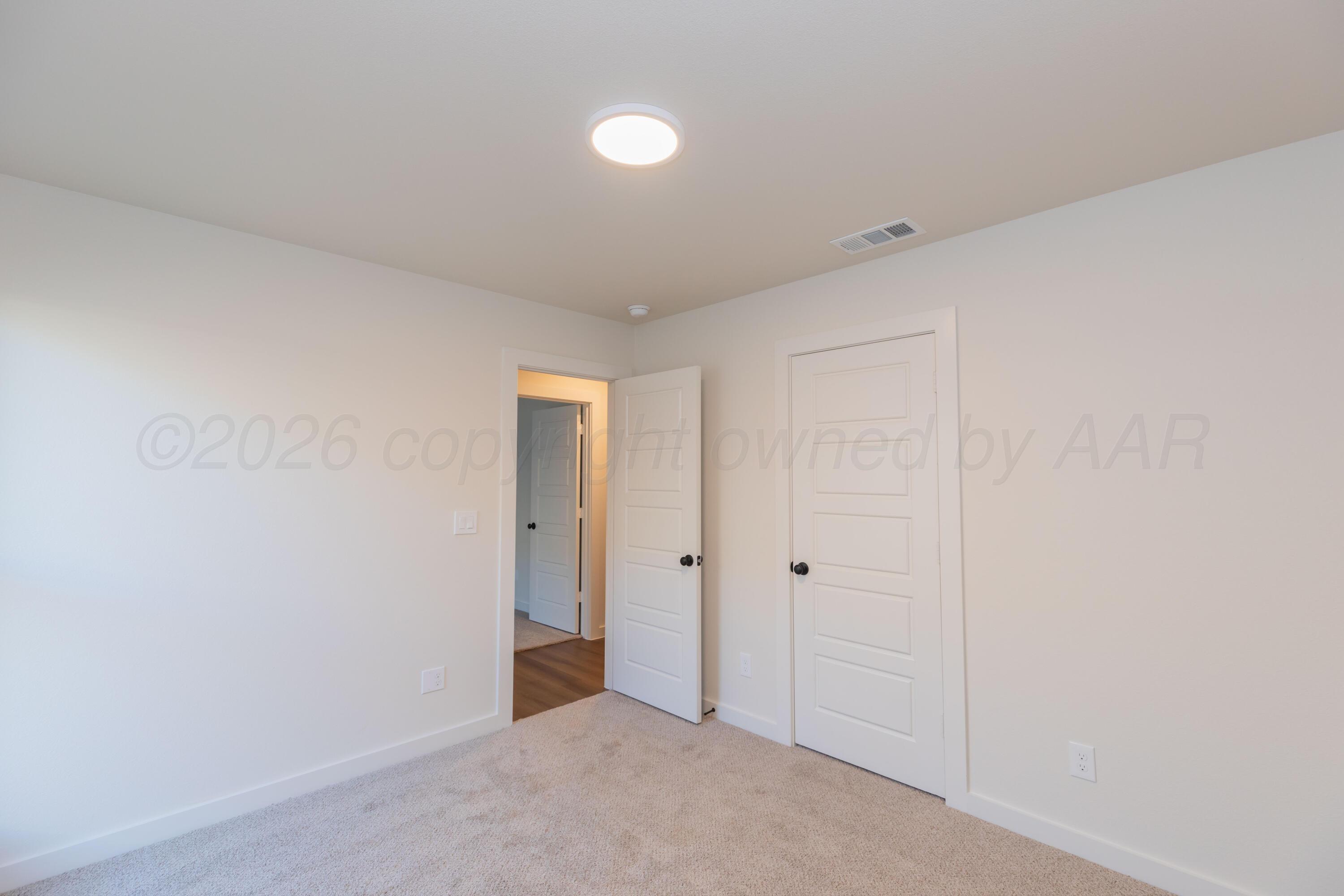 9104 Prairieland Drive Property Photo 11