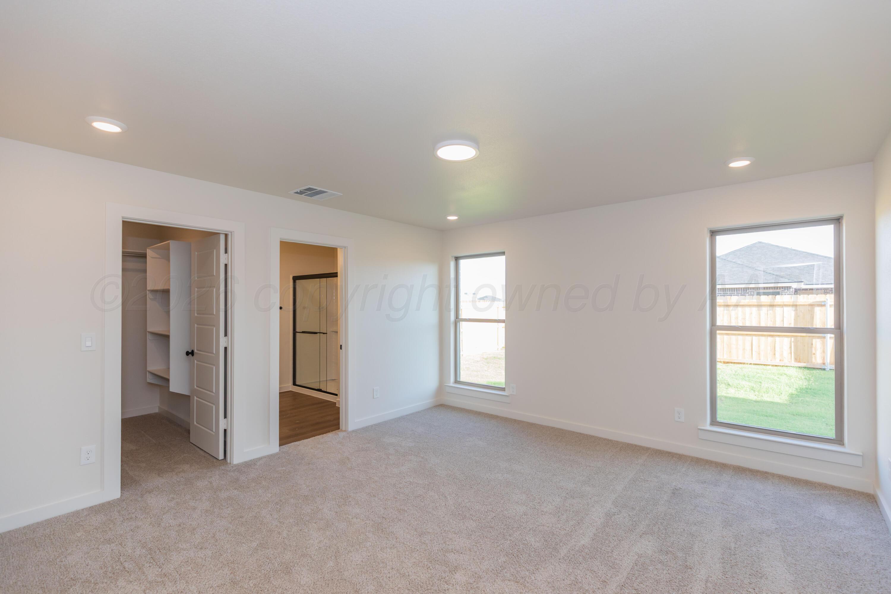9104 Prairieland Drive Property Photo 14