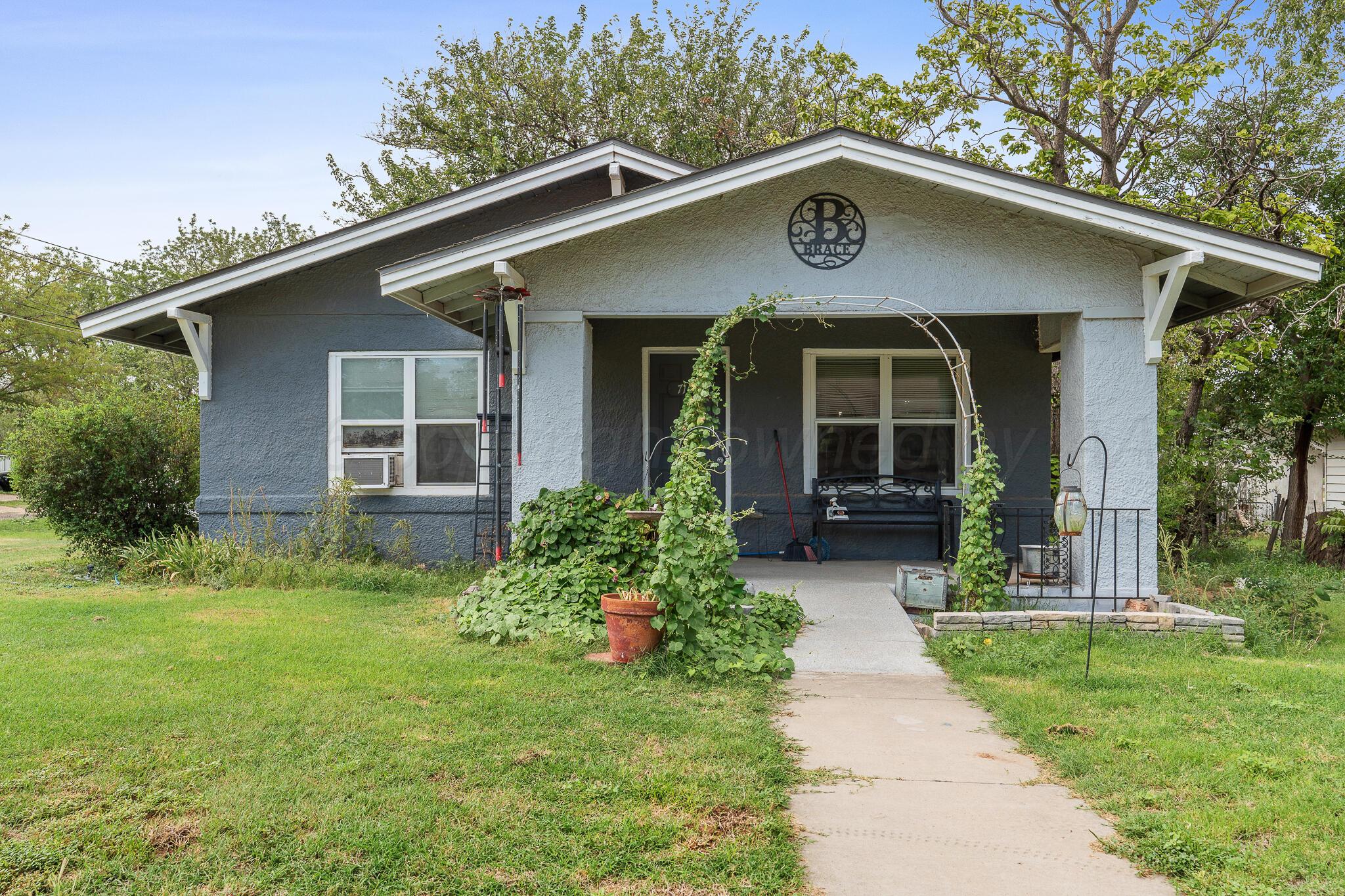 710 Goodnight Street Property Photo 1