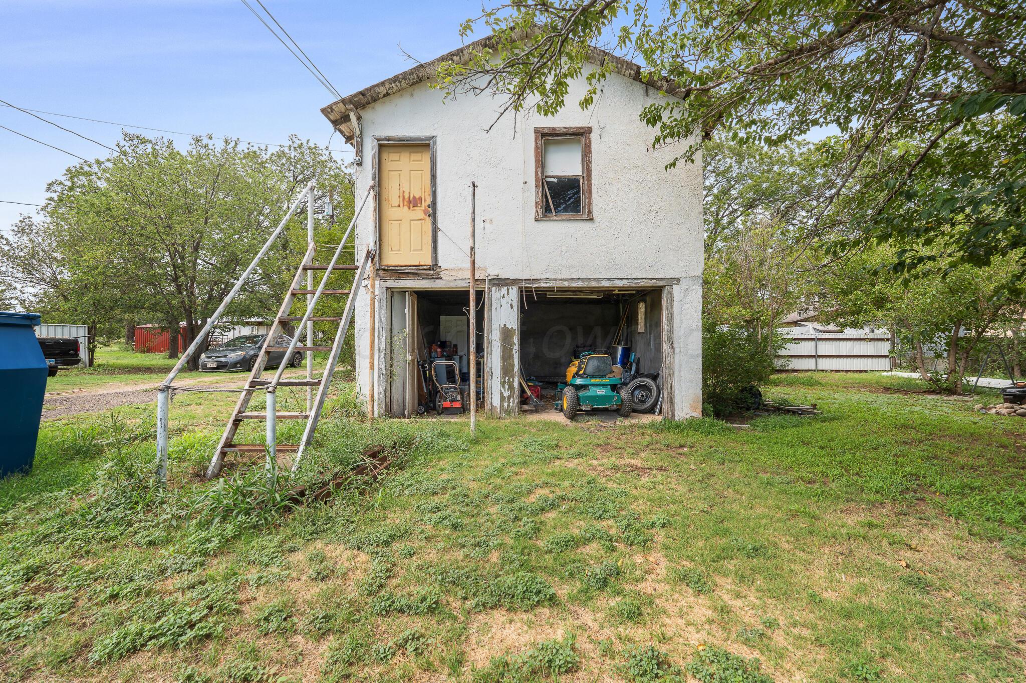 710 Goodnight Street Property Photo 11