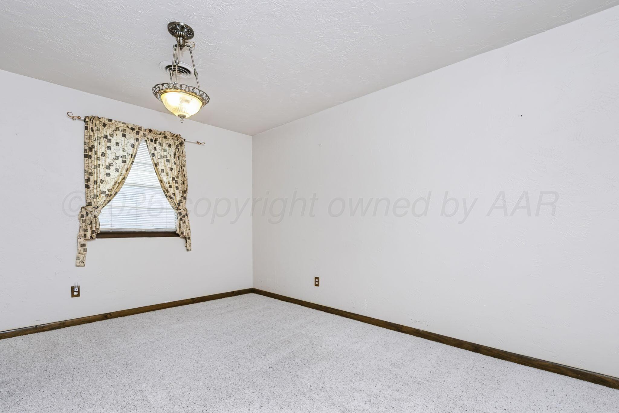 4205 Sherwood Lane Property Photo 20