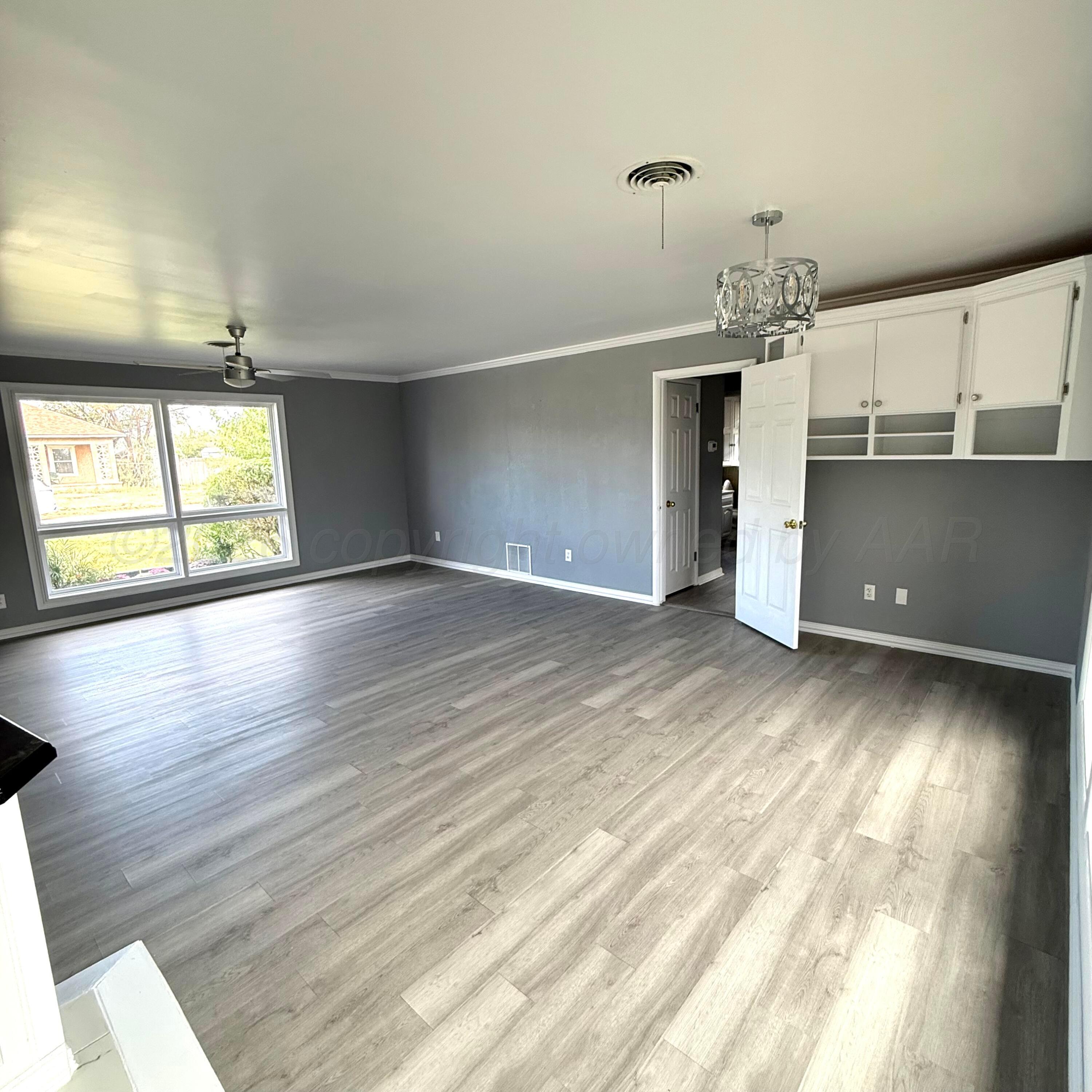 502 8th Avenue Property Photo 5