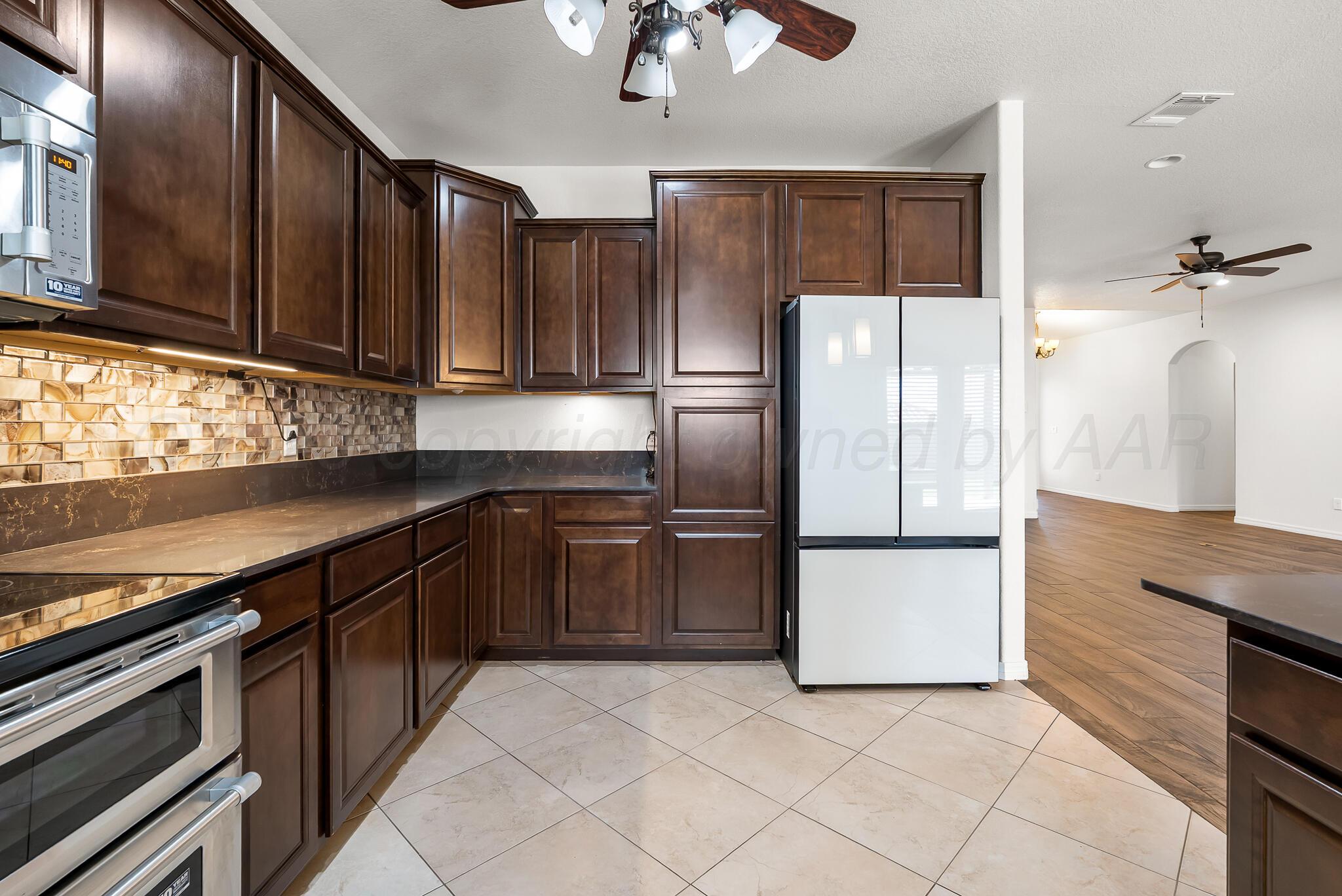 1007 Pinot Boulevard Property Photo 4