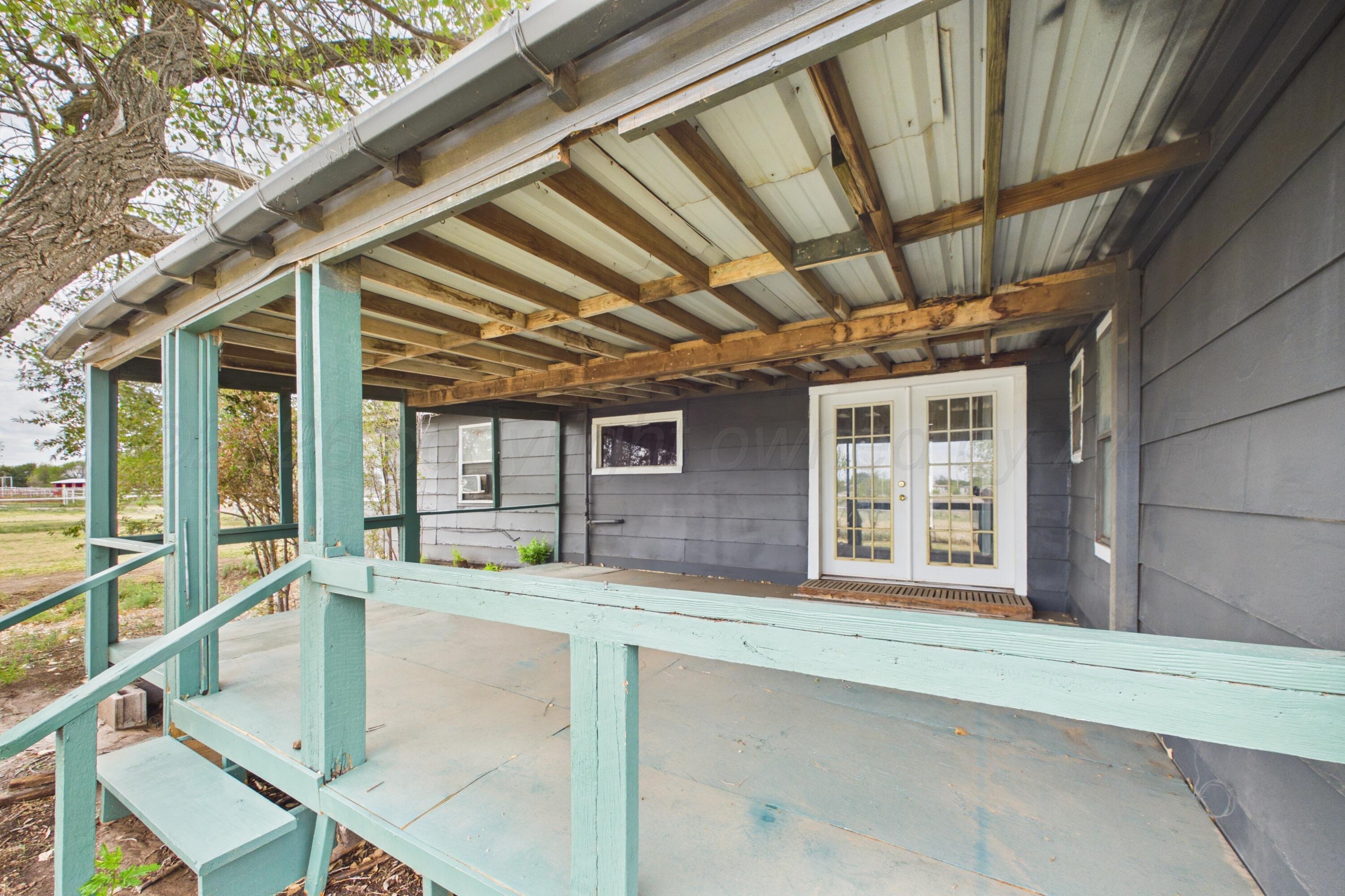 801 W Crawford Street Property Photo 18