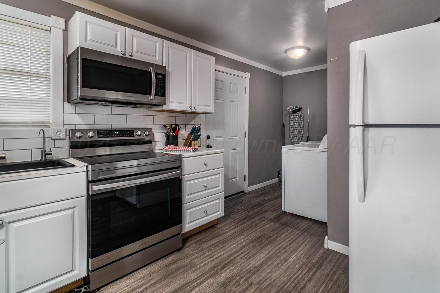 420 Union Street Property Photo 10