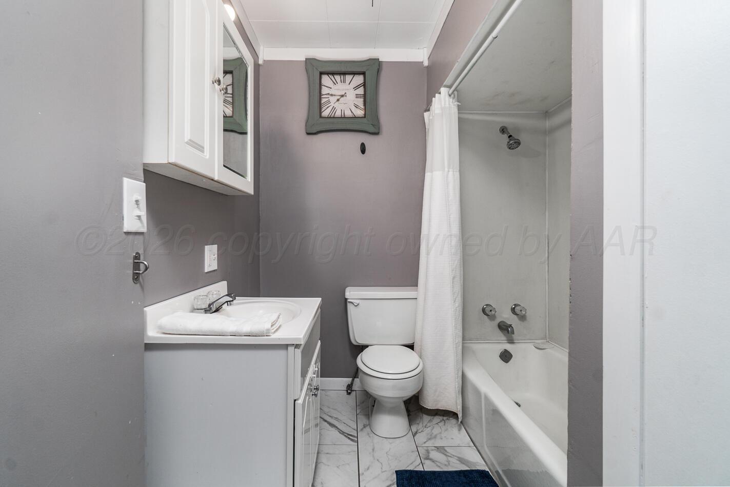 420 Union Street Property Photo 16