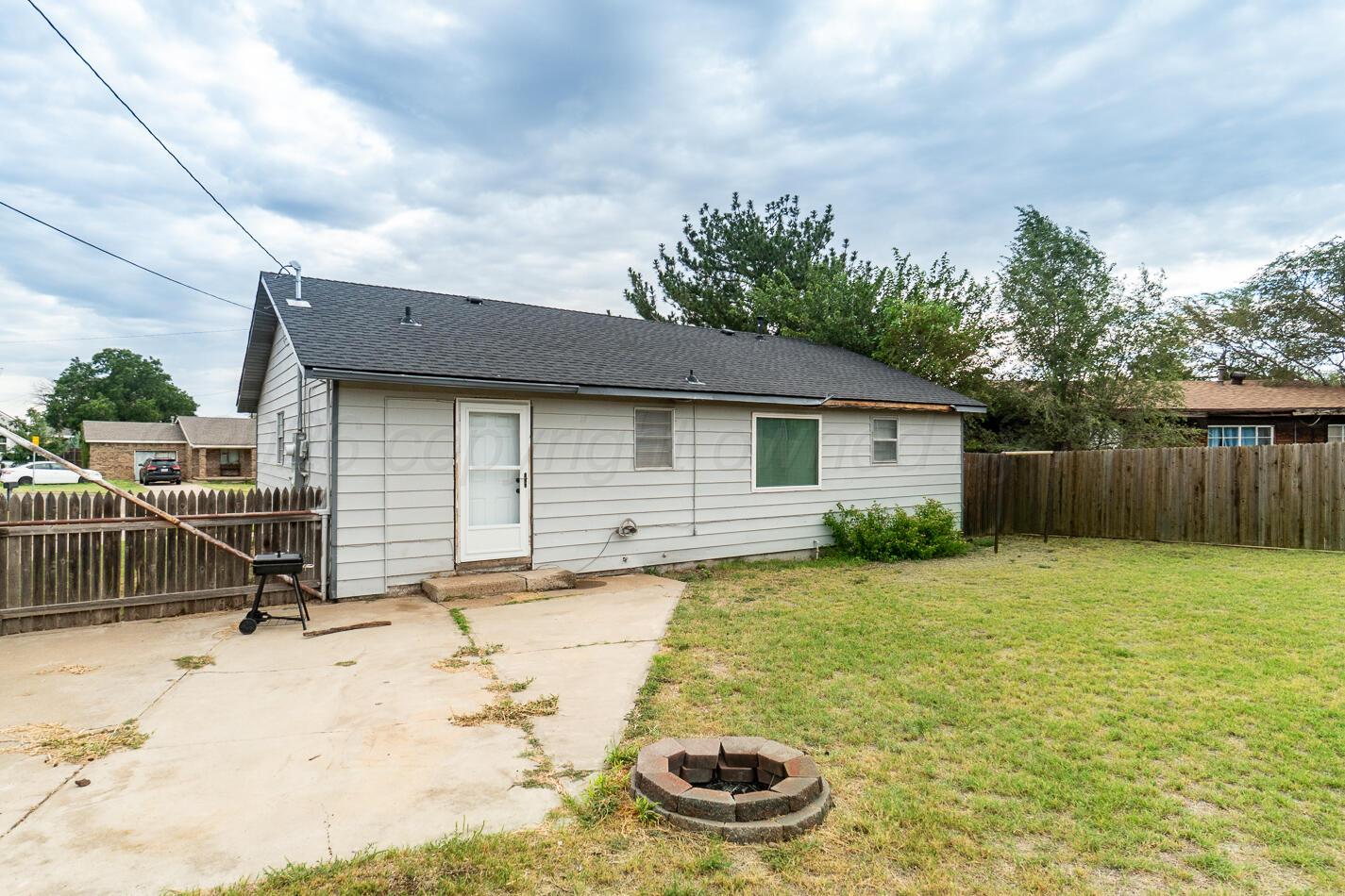 420 Union Street Property Photo 28