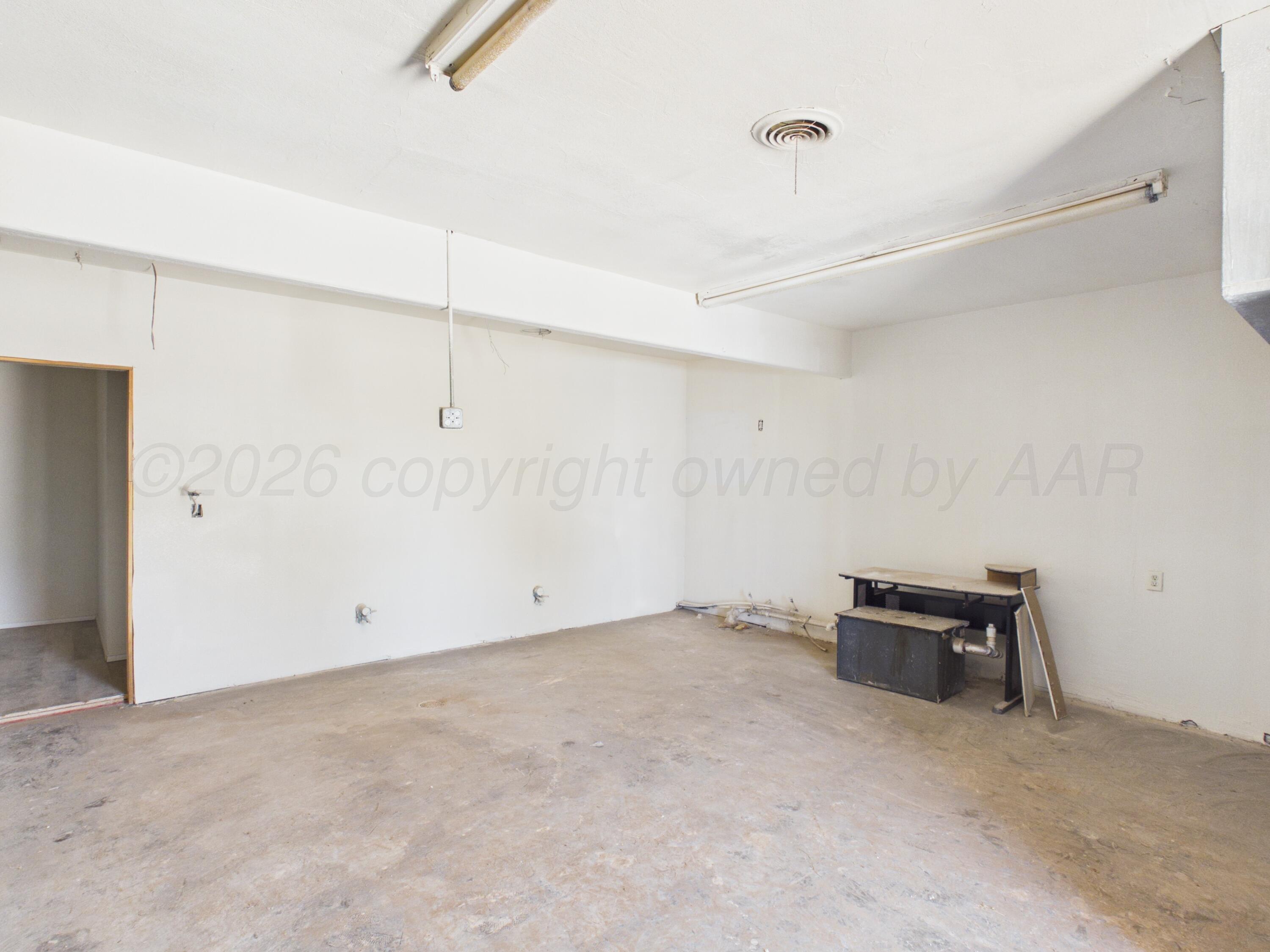 4400 E Amarillo Boulevard Property Photo 5