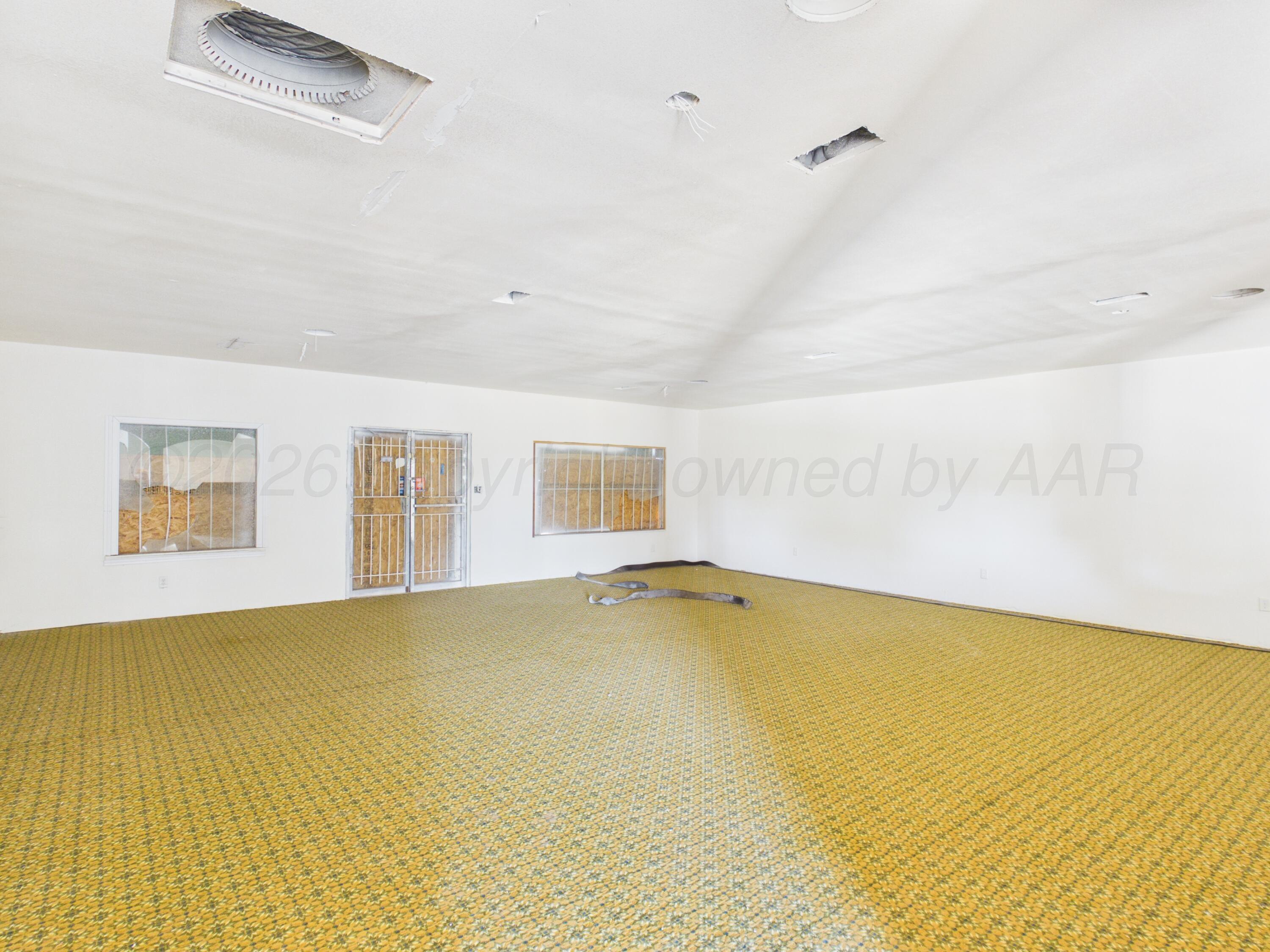 4400 E Amarillo Boulevard Property Photo 8