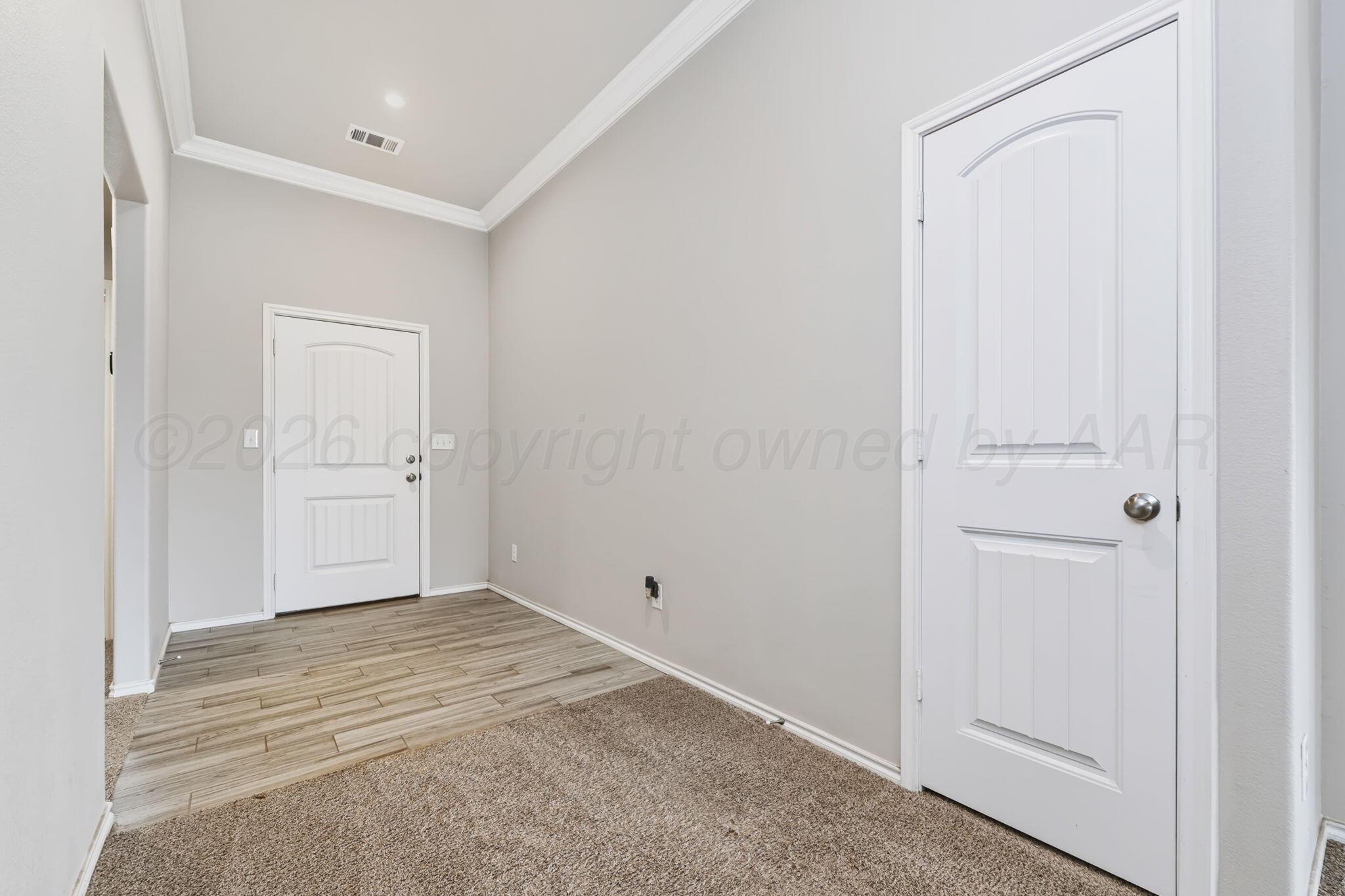 9609 Westin Drive Property Photo 3