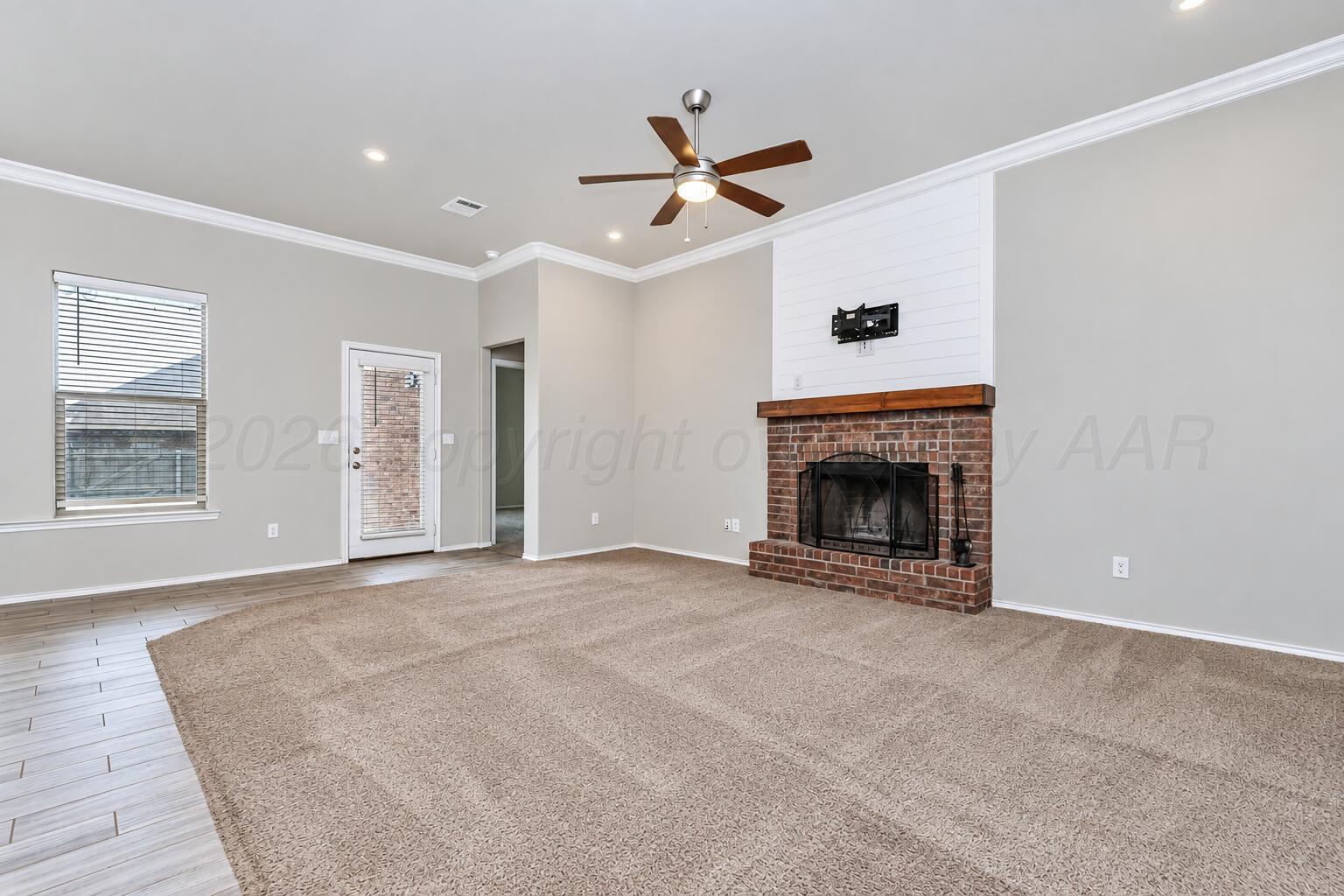 9609 Westin Drive Property Photo 4