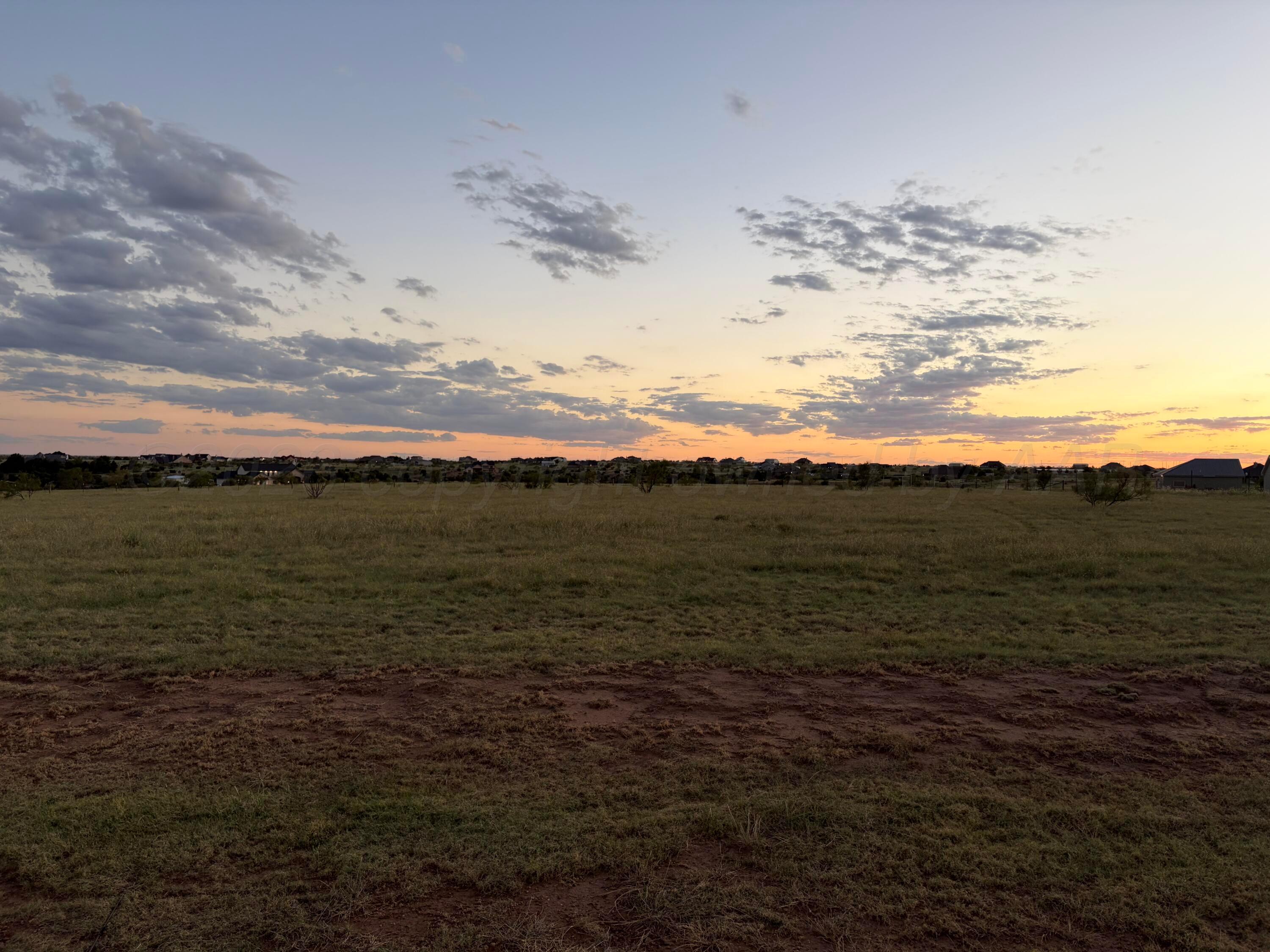 13401 Wild Horse Trail Property Photo 6