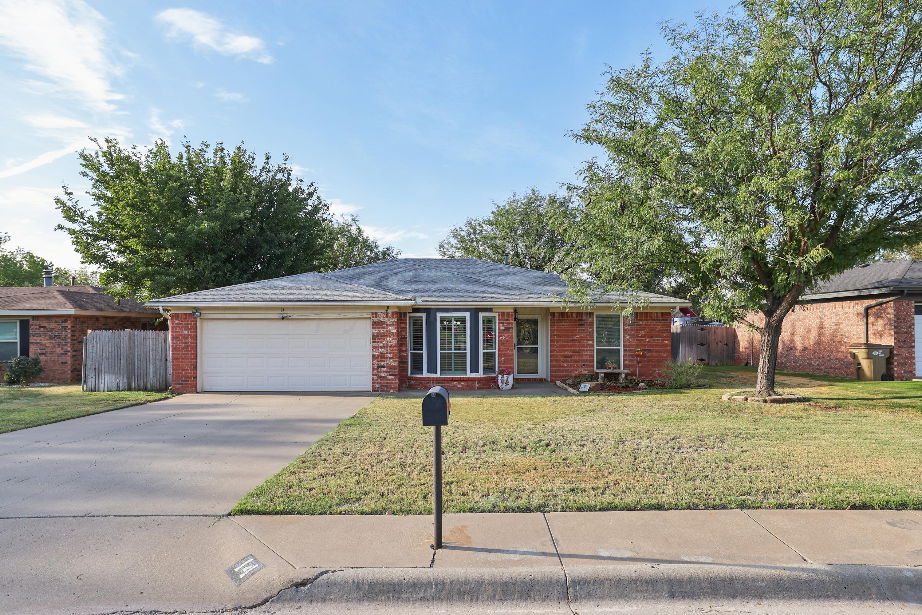 14 Thunderbird Drive Property Photo 1