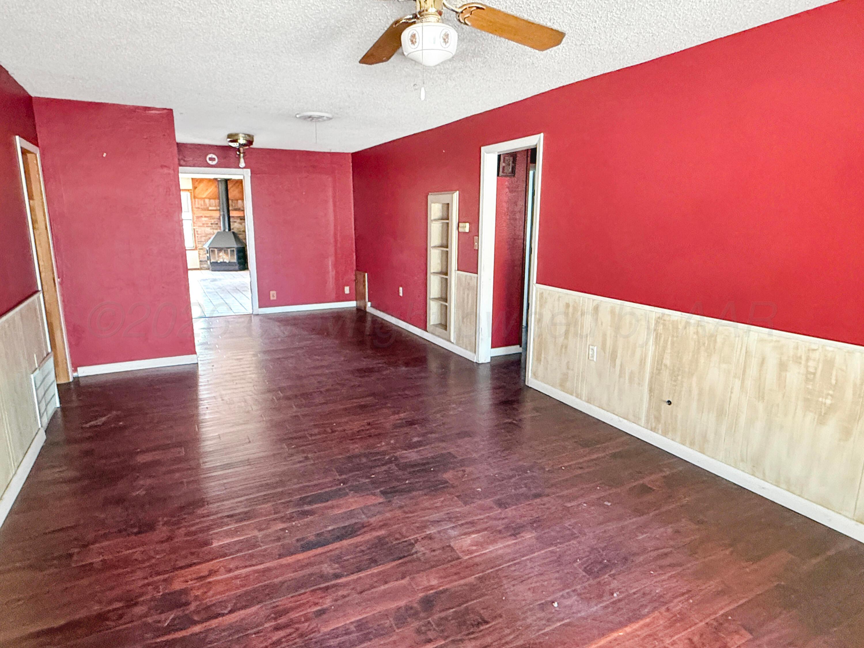113 Abilene Street Property Photo 3
