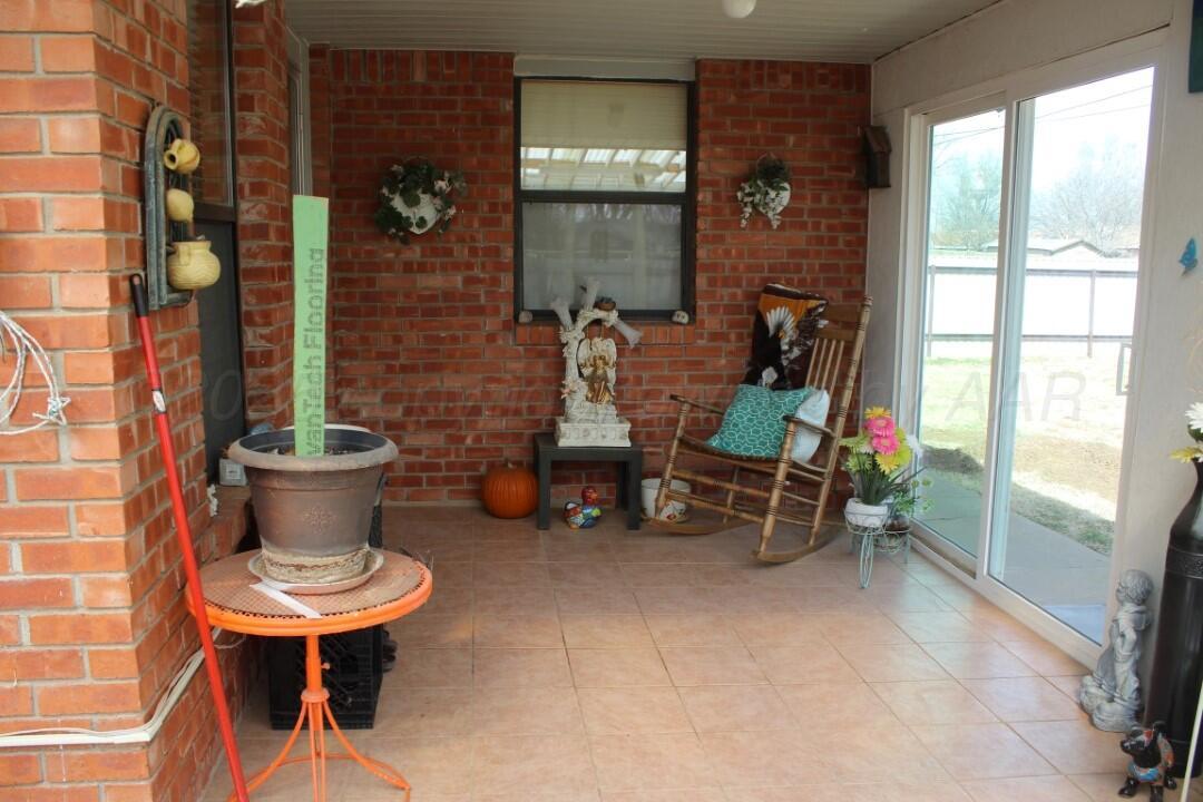 150 Centre Property Photo 19