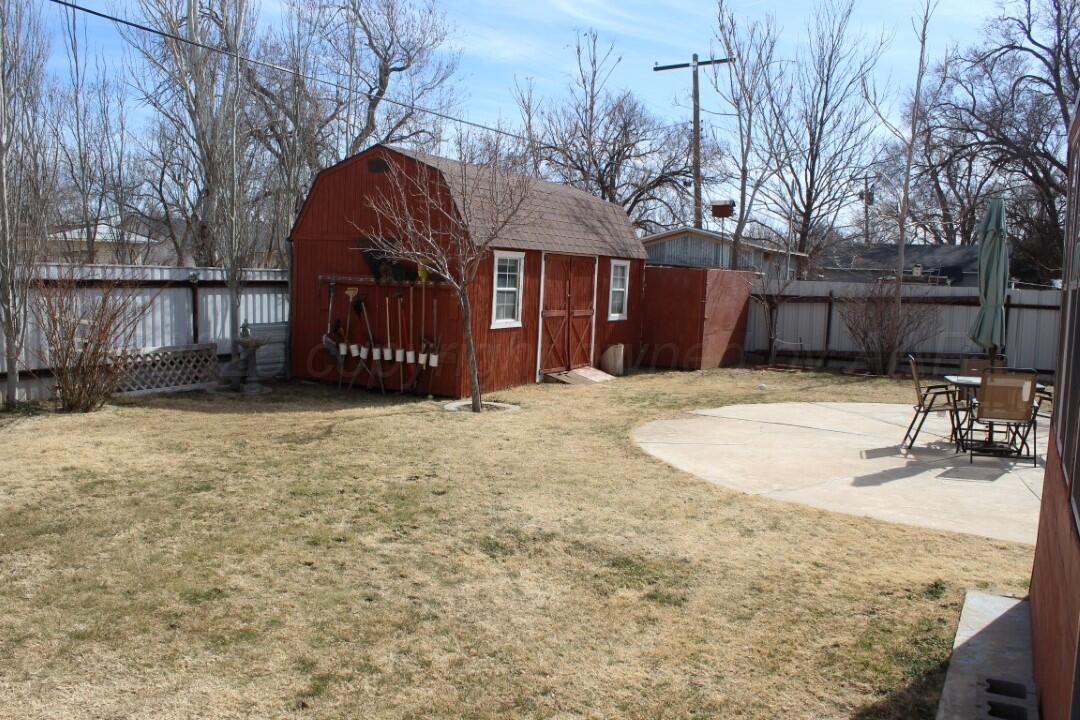 150 Centre Property Photo 20