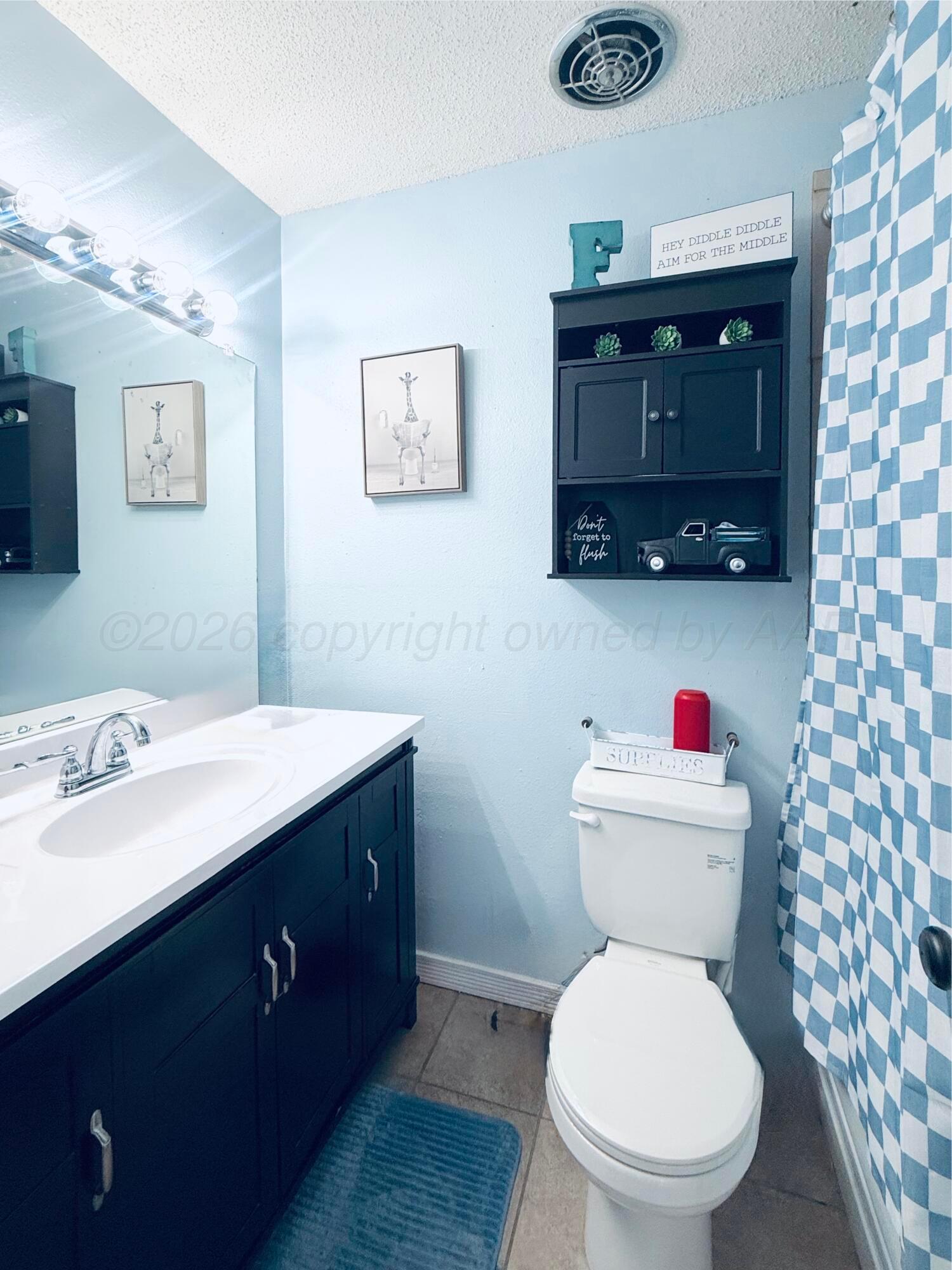 905 Mills Avenue Property Photo 10