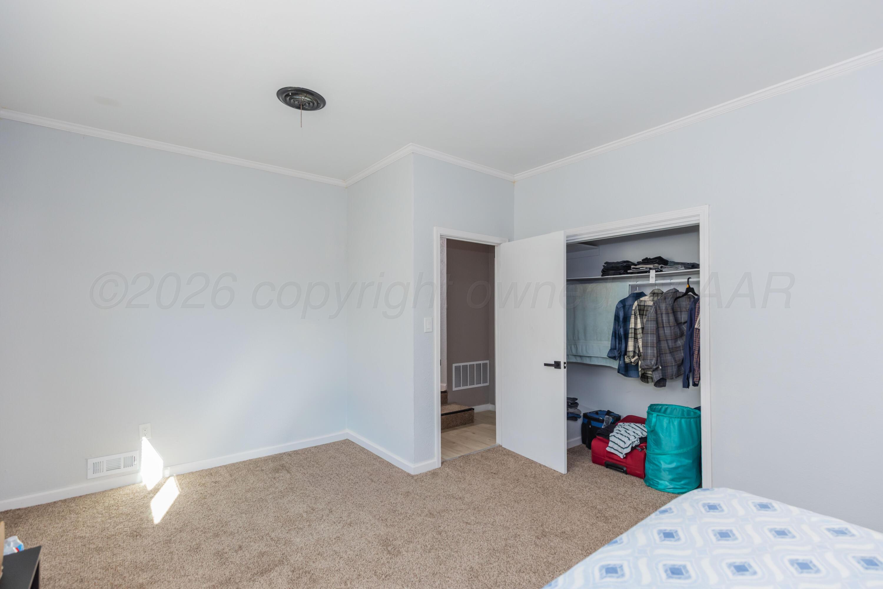 912 W Bonita Property Photo 14
