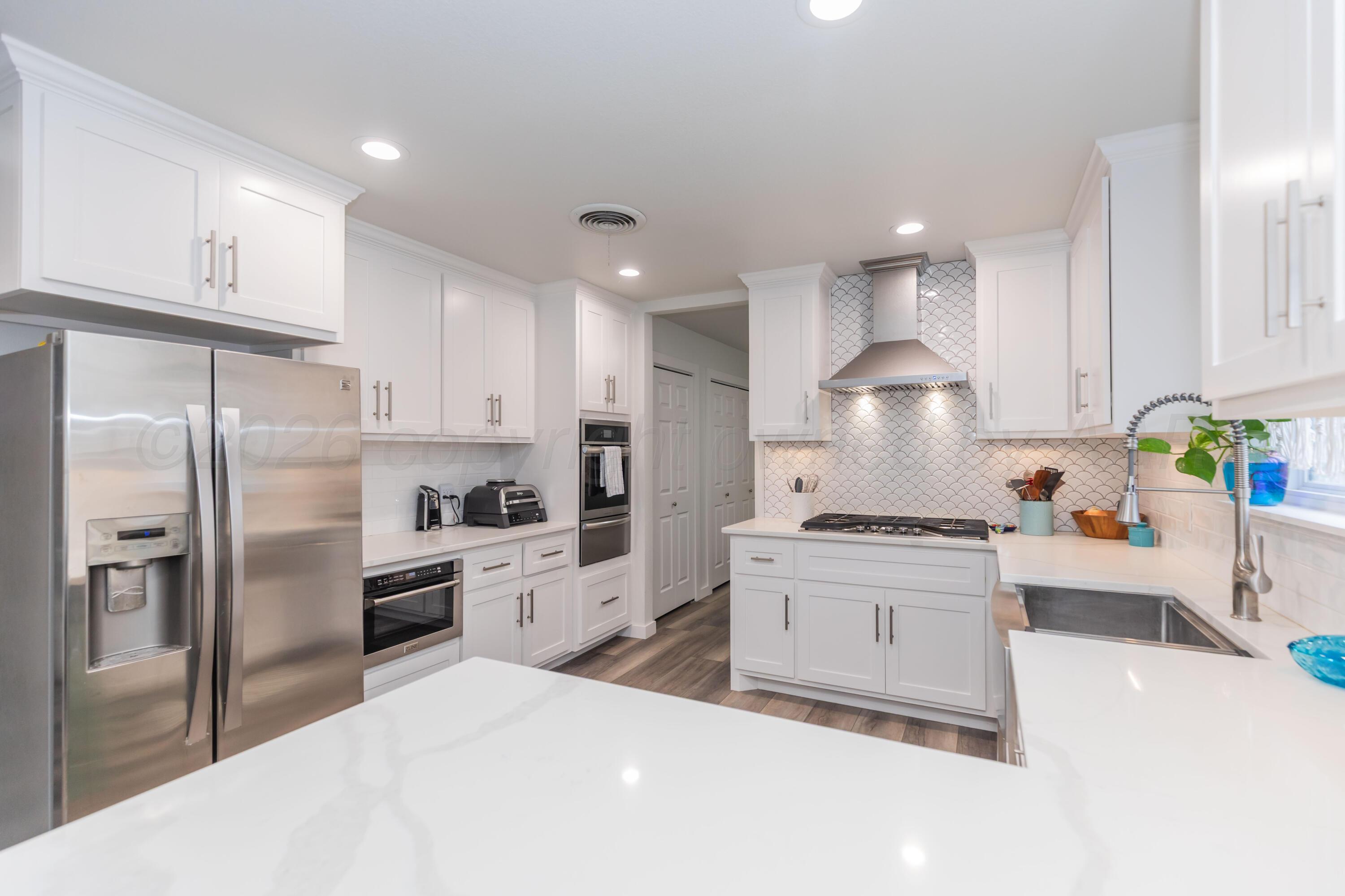 7210 Gainsborough Road Property Photo 14