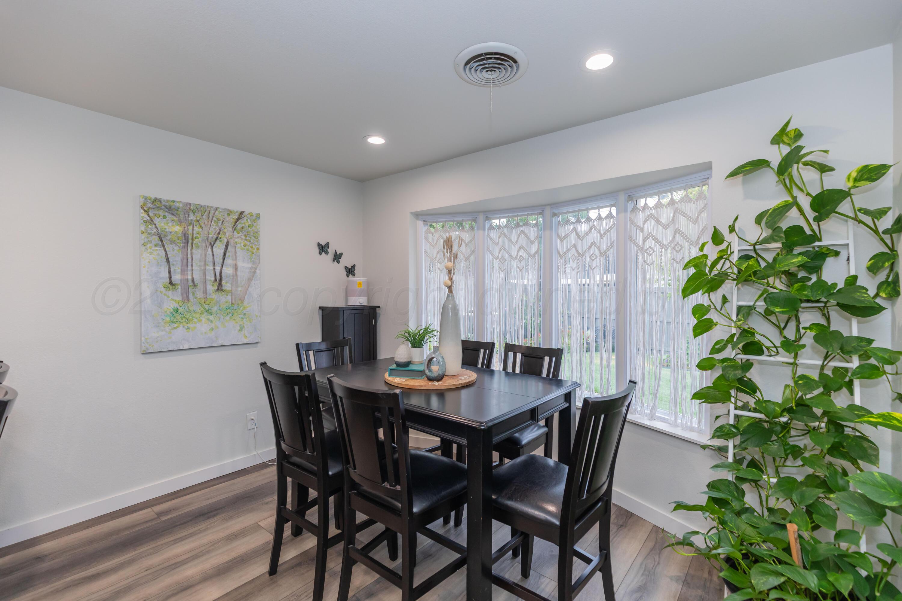 7210 Gainsborough Road Property Photo 22