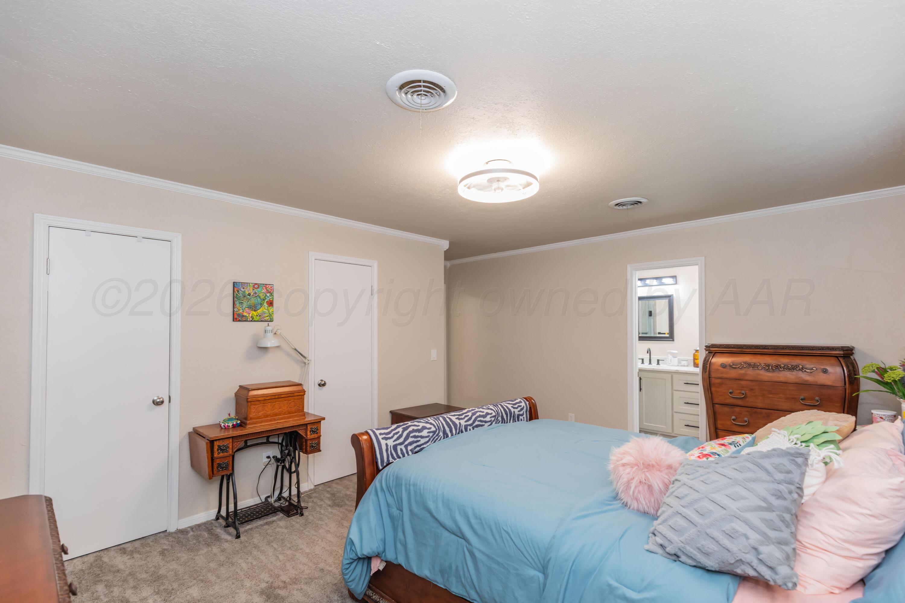 7210 Gainsborough Road Property Photo 26