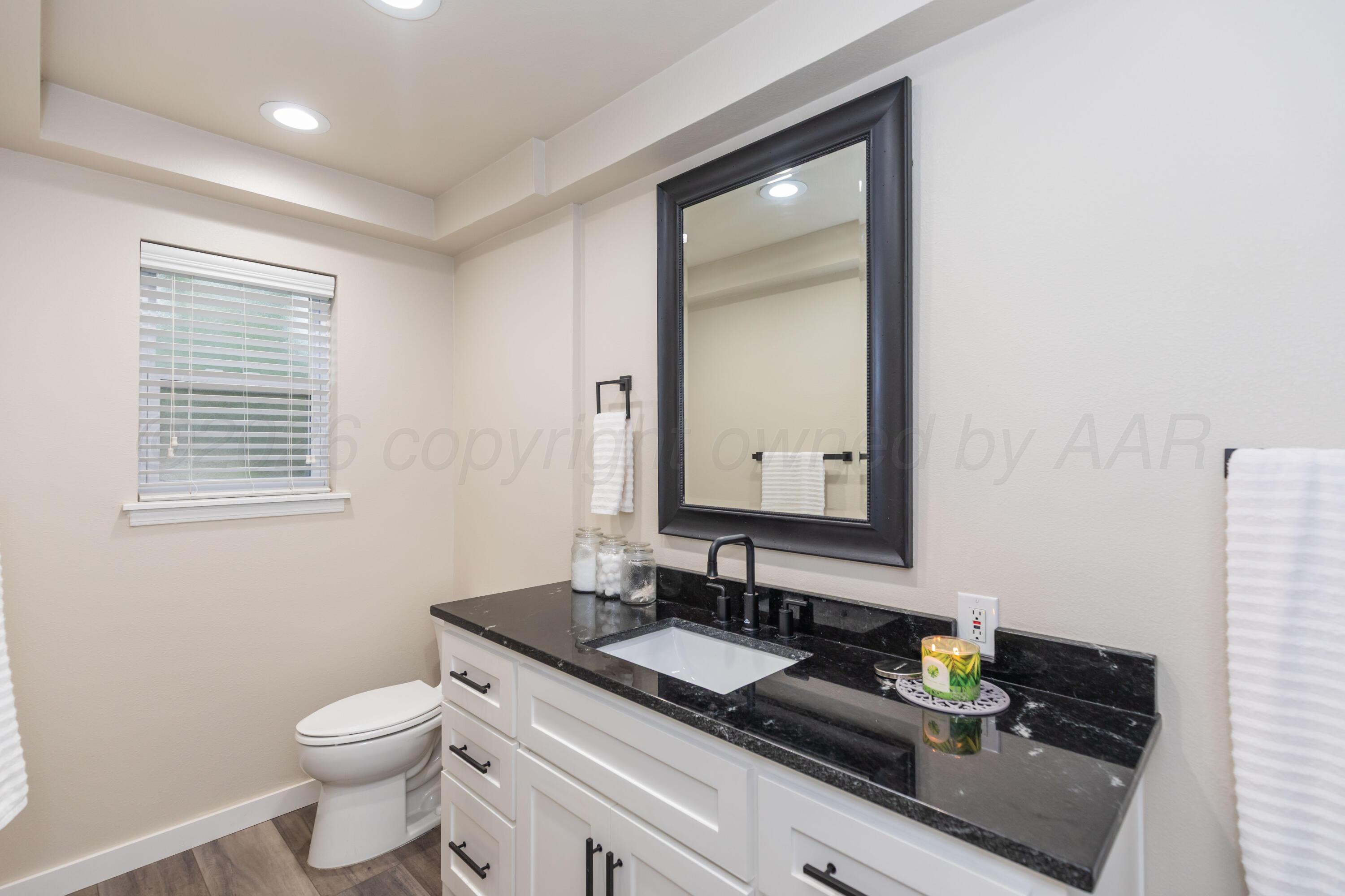 7210 Gainsborough Road Property Photo 37