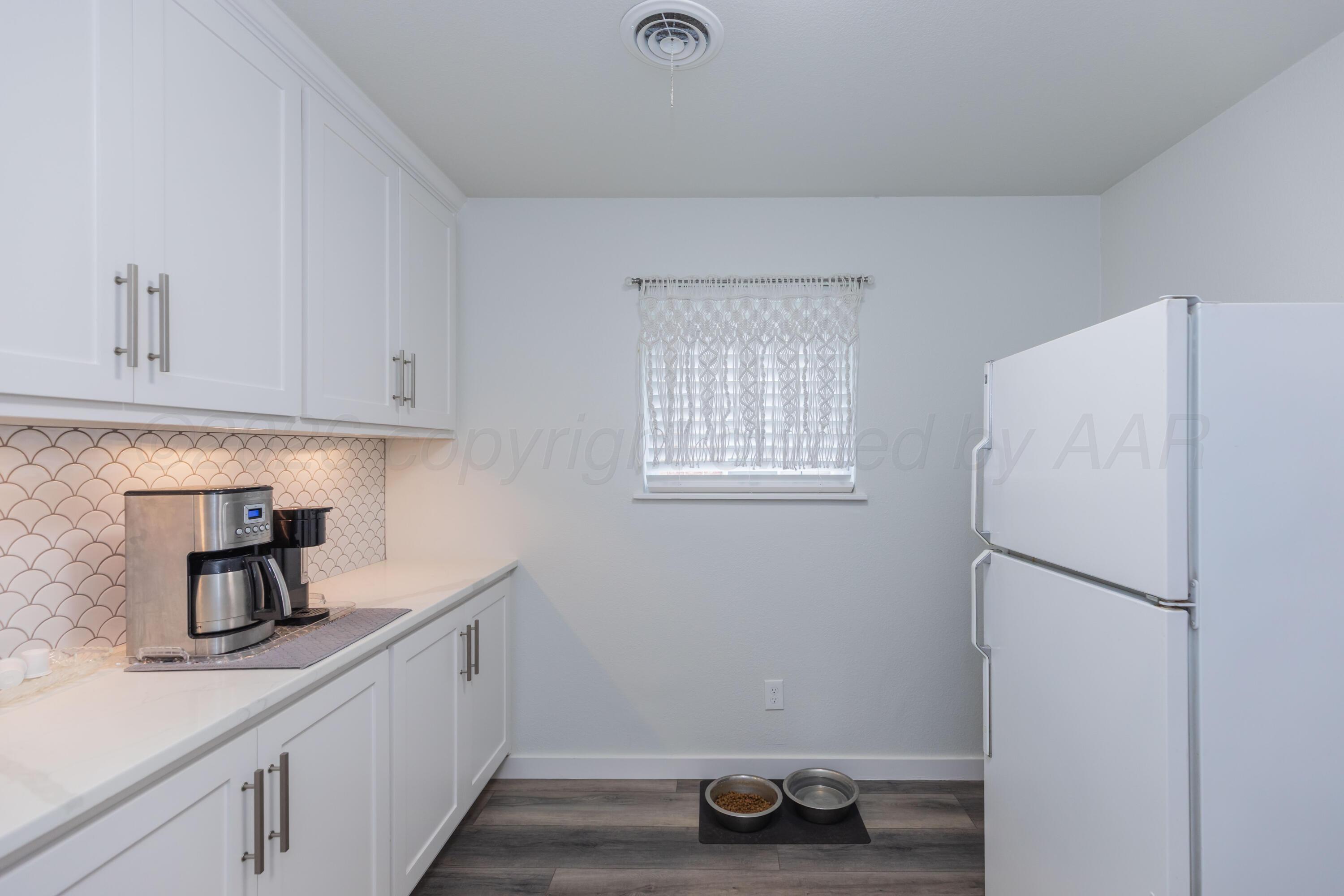 7210 Gainsborough Road Property Photo 44