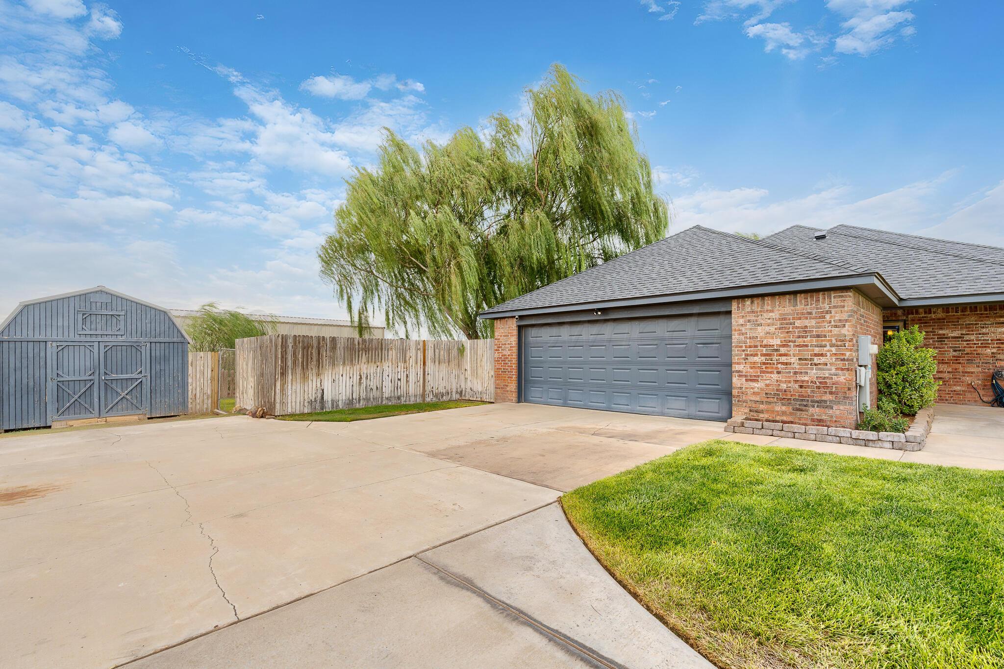 16400 Wexford Street Property Photo 7
